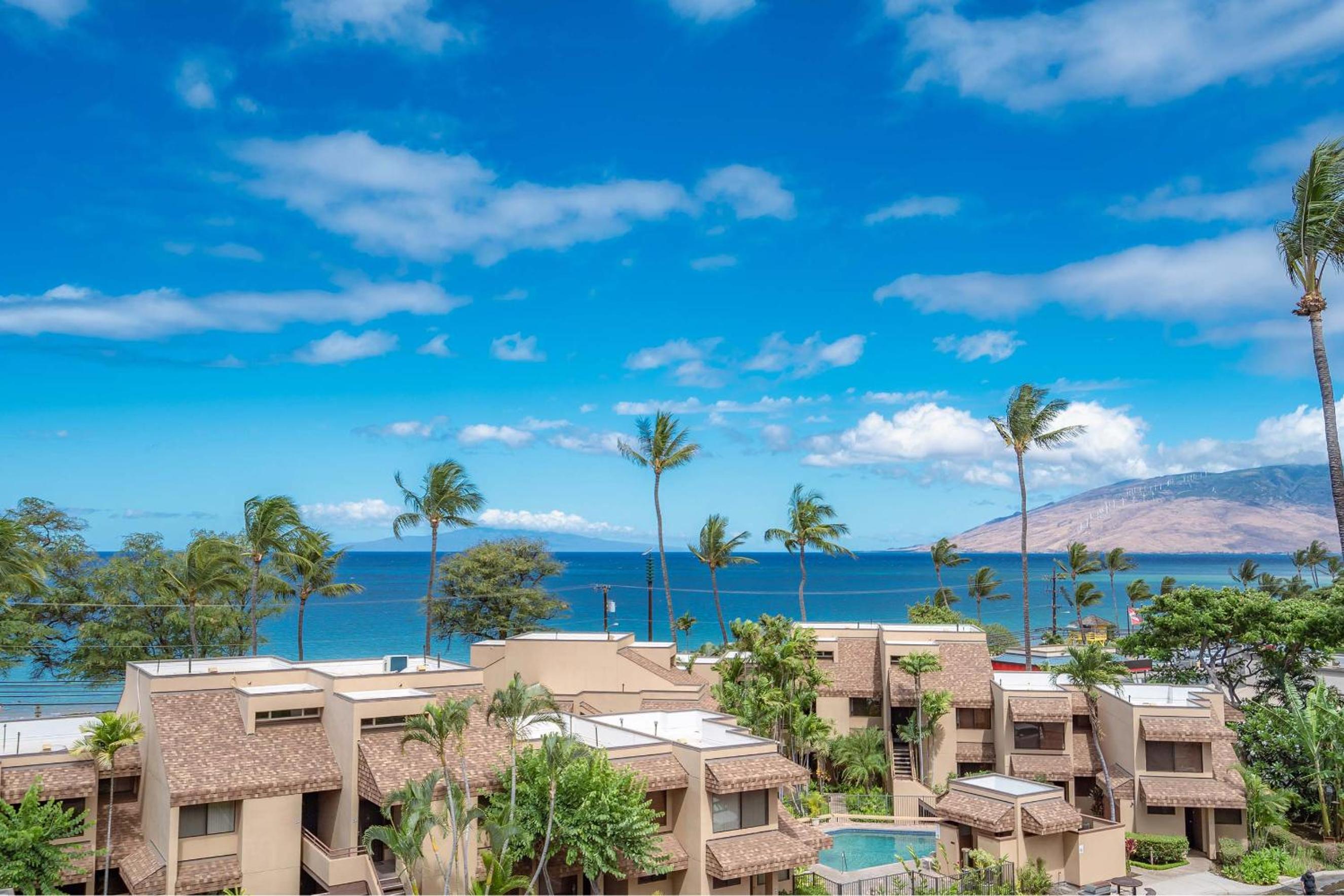 Kamaole Beach Royale 404 - Panoramic Ocean Views view 5