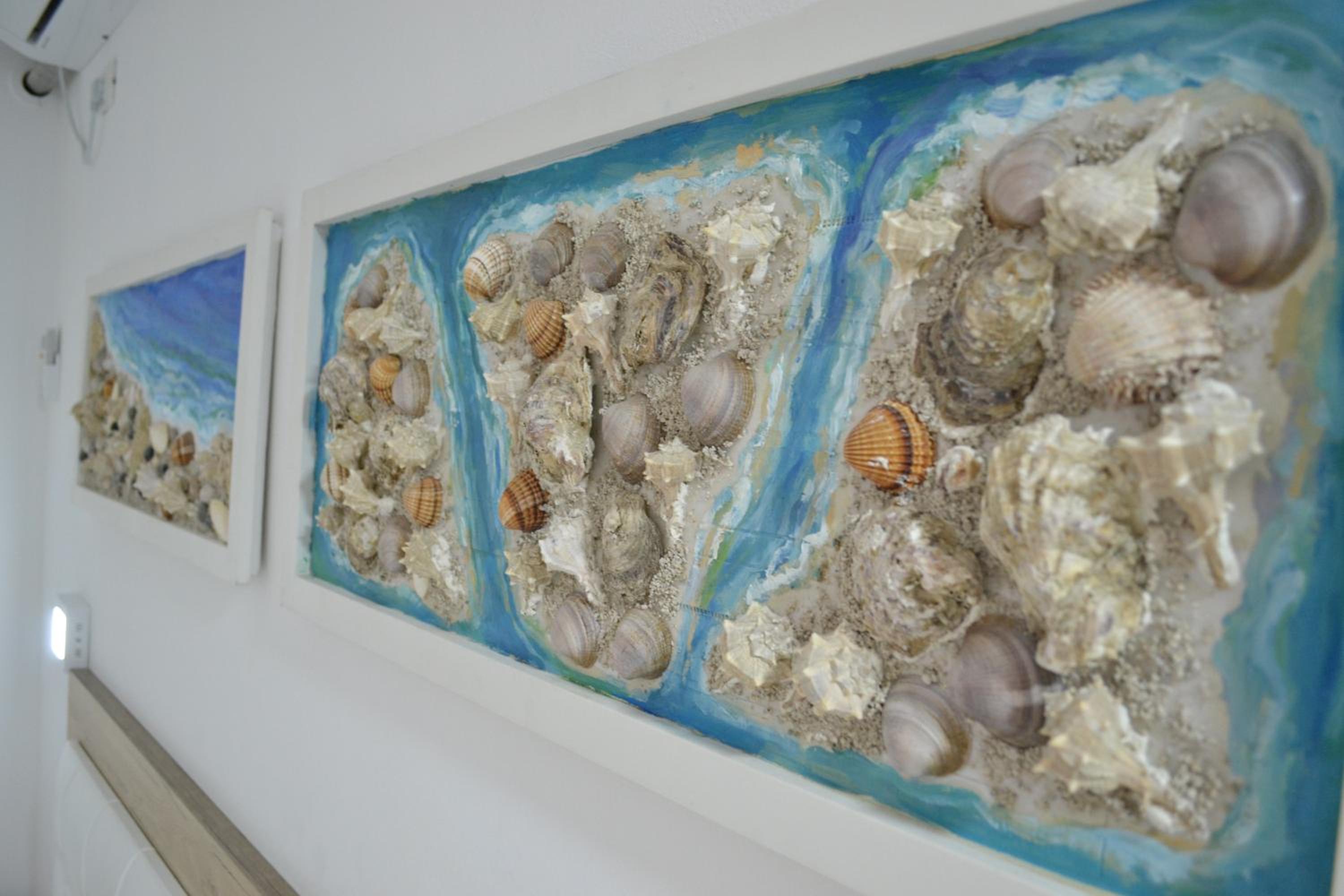 Seashell Art Decor Studio & Private Garage