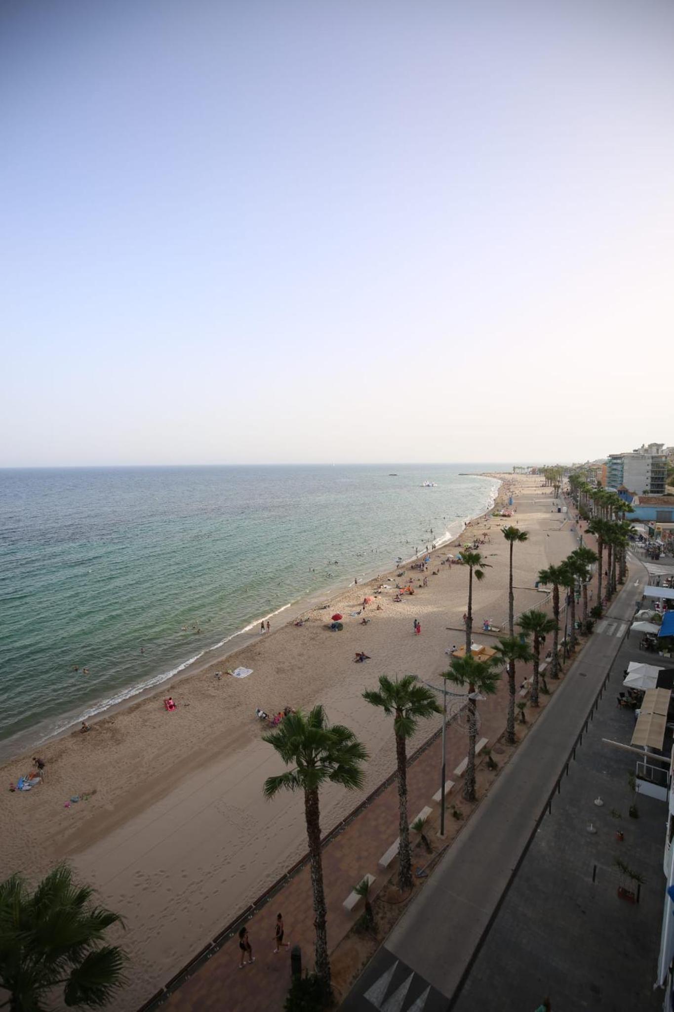 Apartamento L´espigo de Saoret primera linea playa Centro soleado y recien renovado
