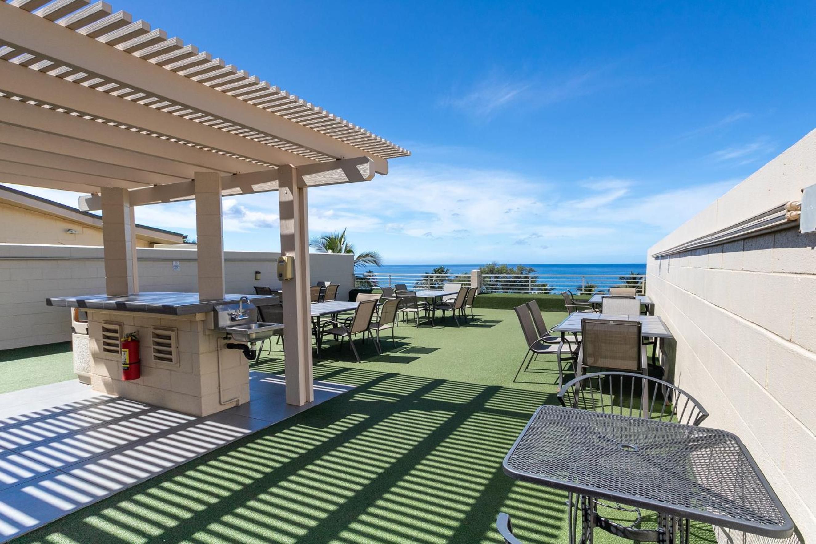 Kamaole Beach Royale 405 - Expansive Ocean Views view 4