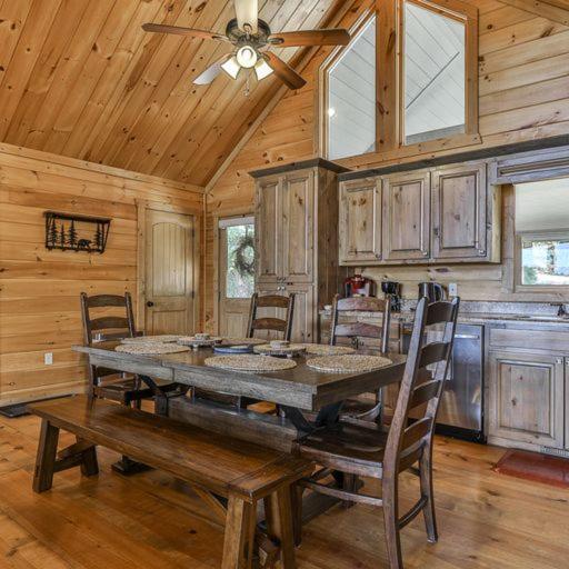 Spacious but cozy, secluded but close to everything