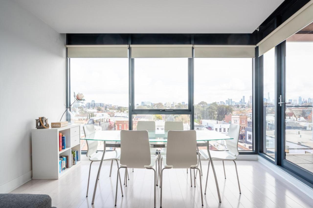 UPTOWN City Views in the Heart of South Yarra