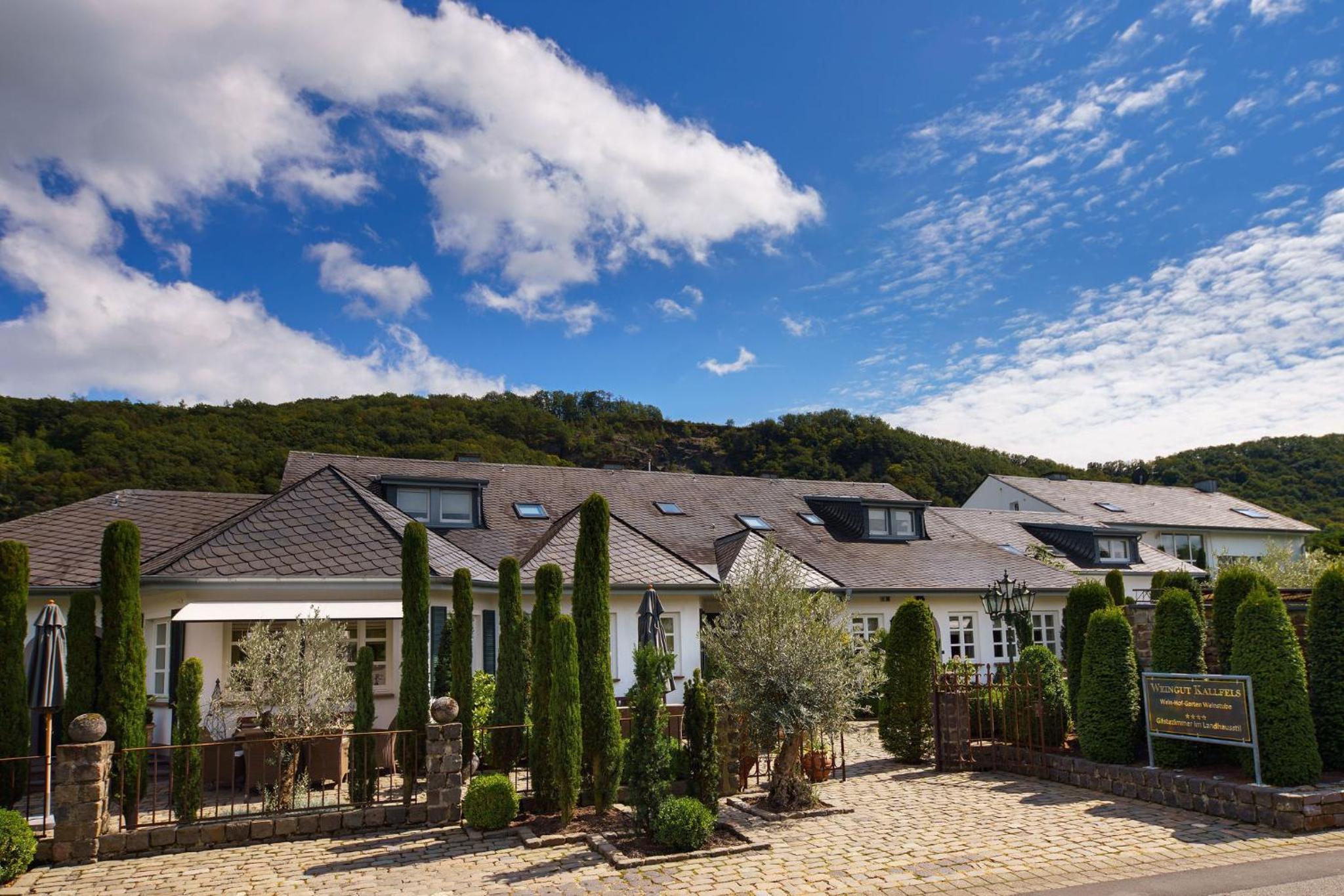 Wein und Landhaus Kallfels