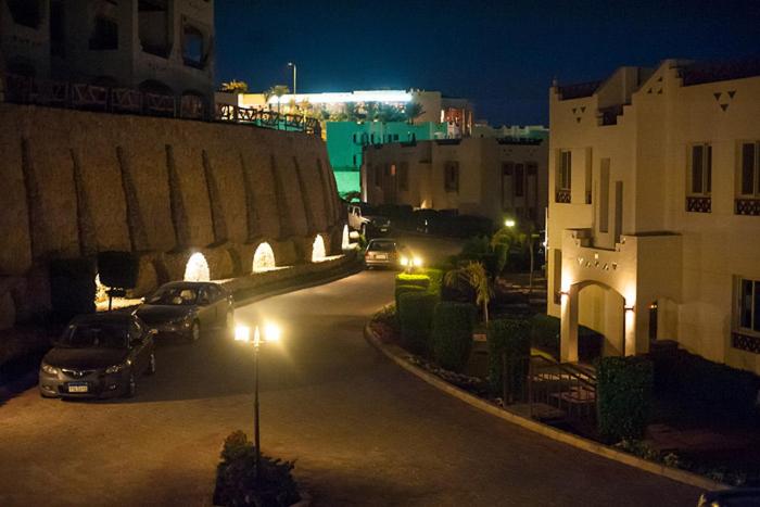 Sharks Bay Oasis Hotel
