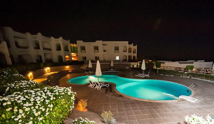 Sharks Bay Oasis Hotel