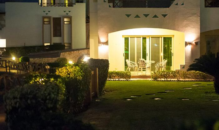 Sharks Bay Oasis Hotel