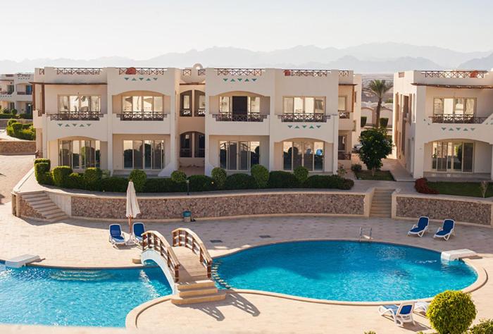 Sharks Bay Oasis Hotel