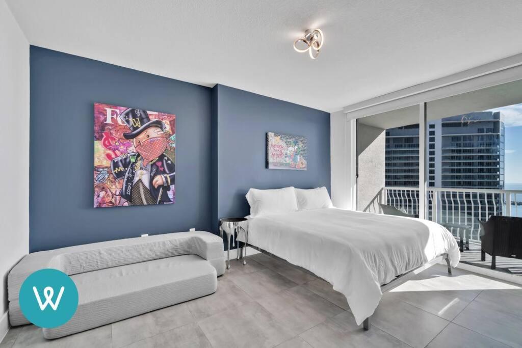 High-End Condo in Glamorous Brickell