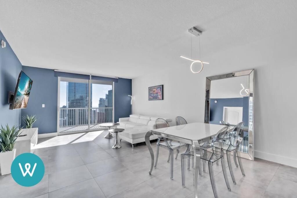 High-End Condo in Glamorous Brickell