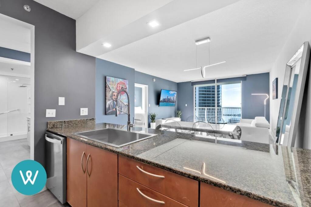High-End Condo in Glamorous Brickell