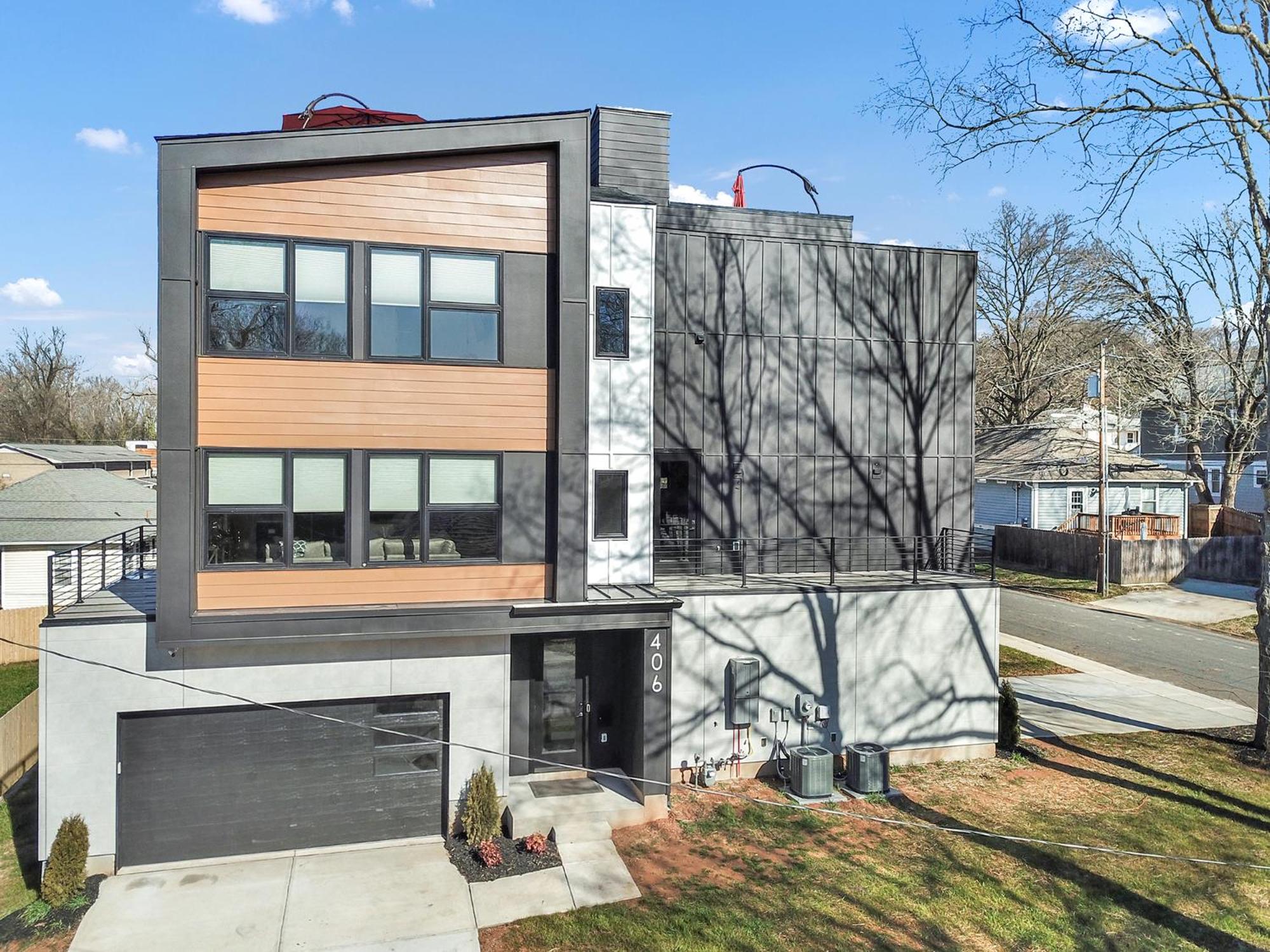 406 Katonah Amazing Location Rooftop patio views and a gym view 4
