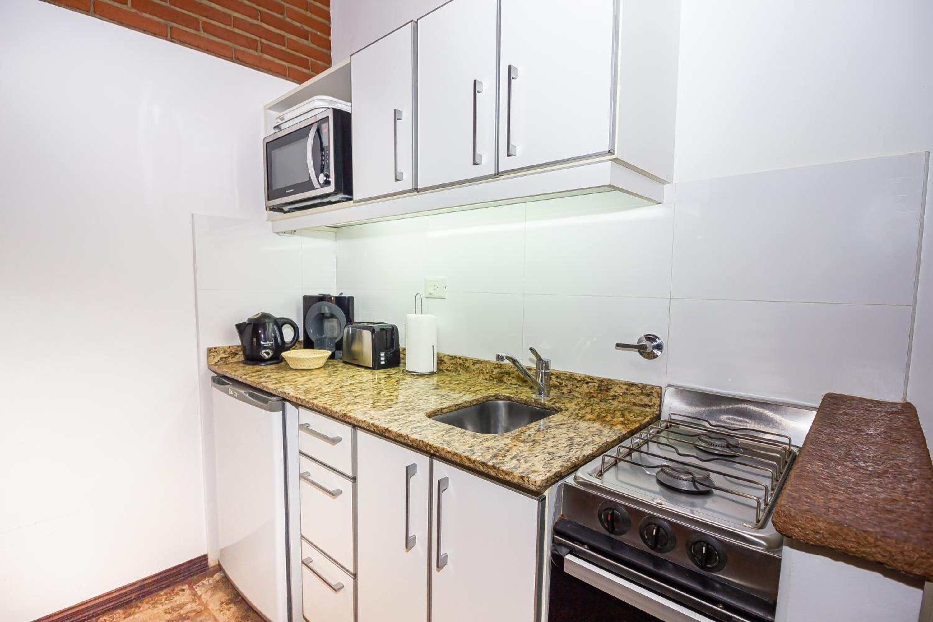 Punta Cerezo Apart