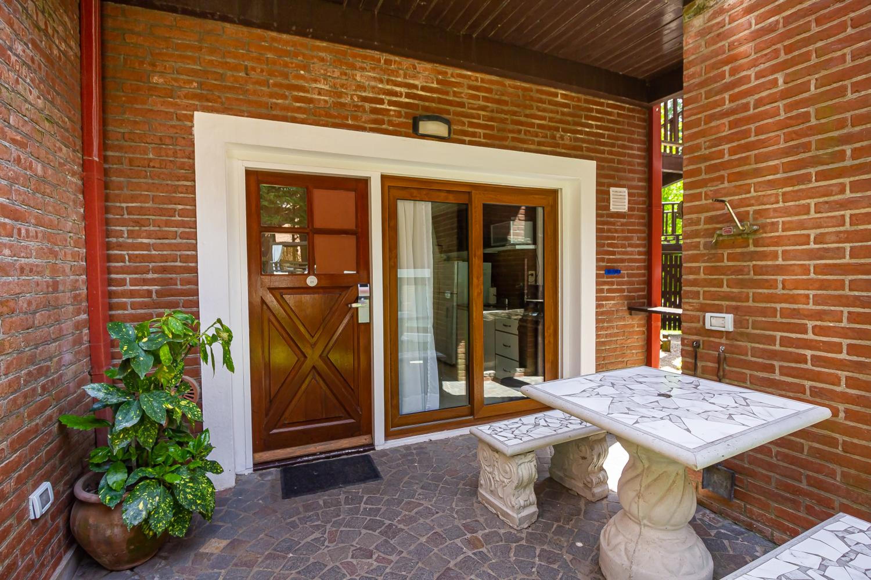 Punta Cerezo Apart