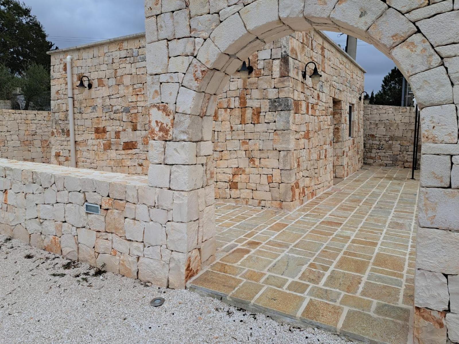 Trullo Amico view 2