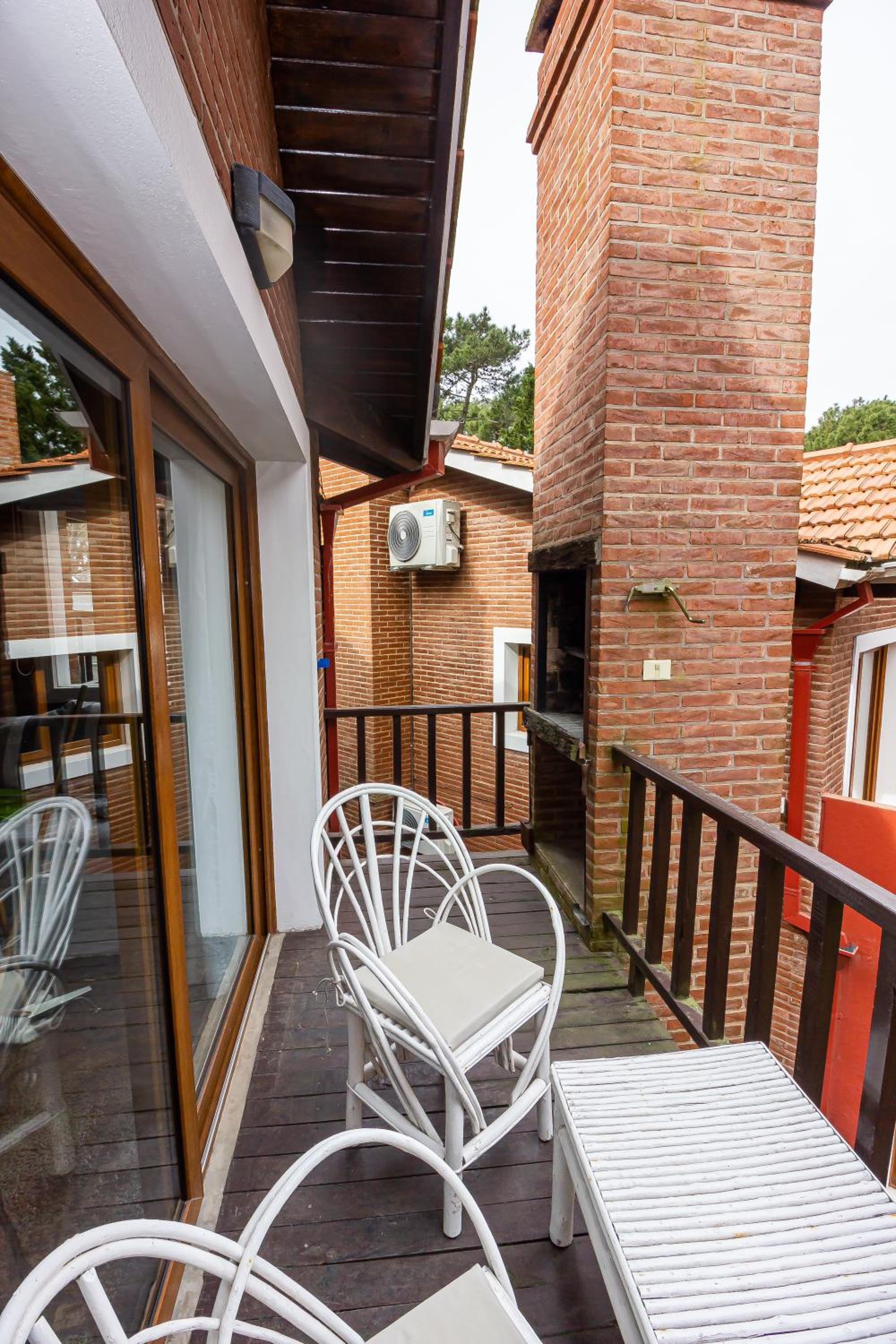 Punta Cerezo Apart