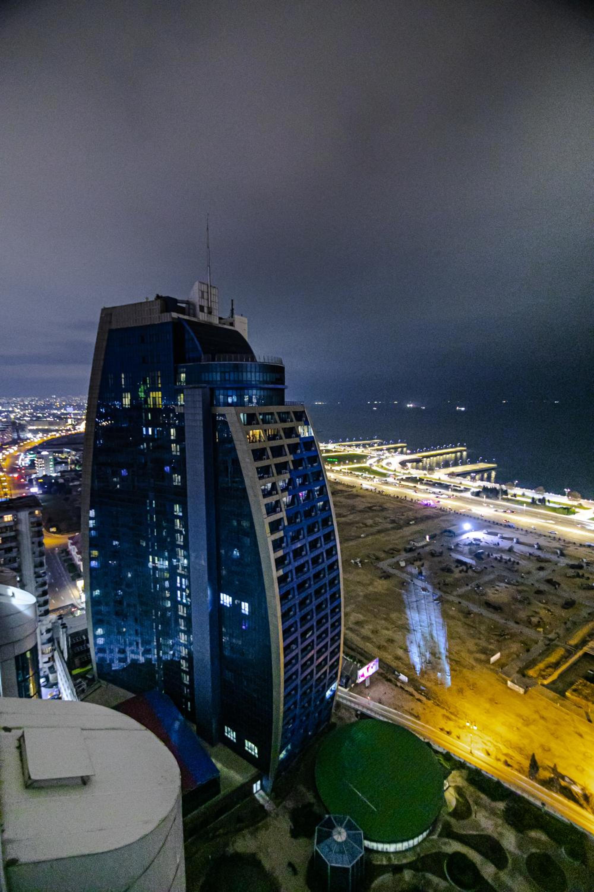 Baku Sky House in Megafun Residance