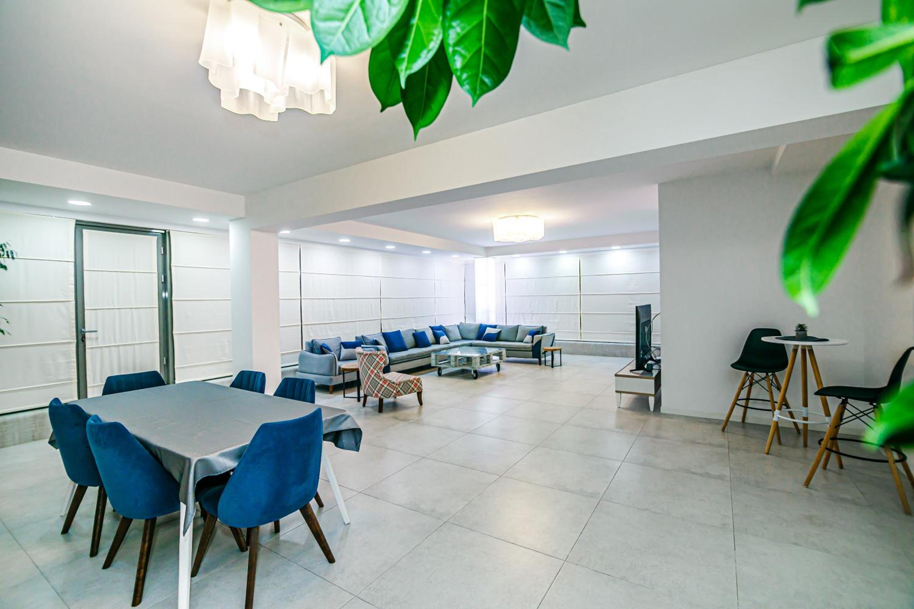Baku Sky House in Megafun Residance