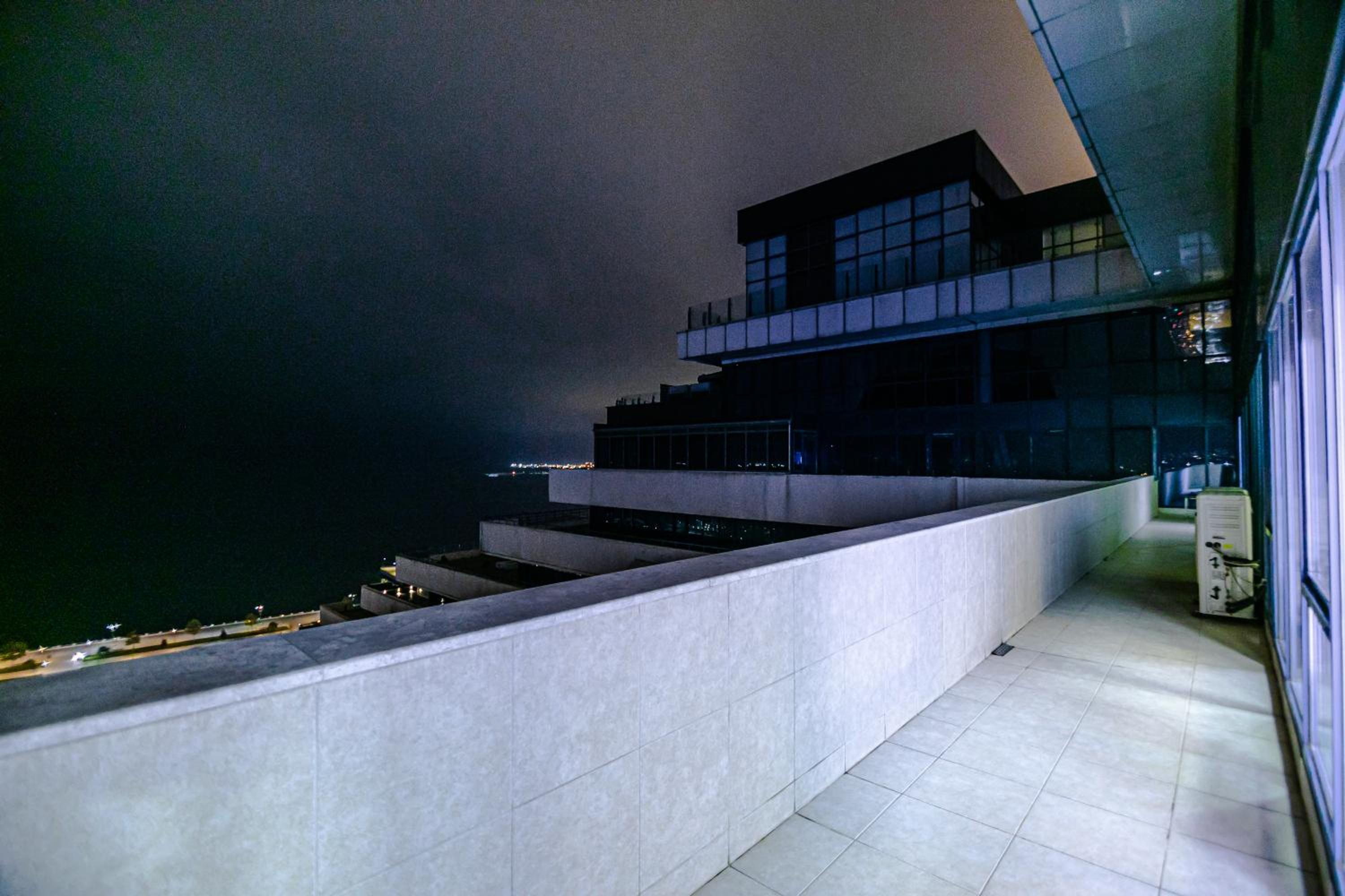 Baku Sky House in Megafun Residance