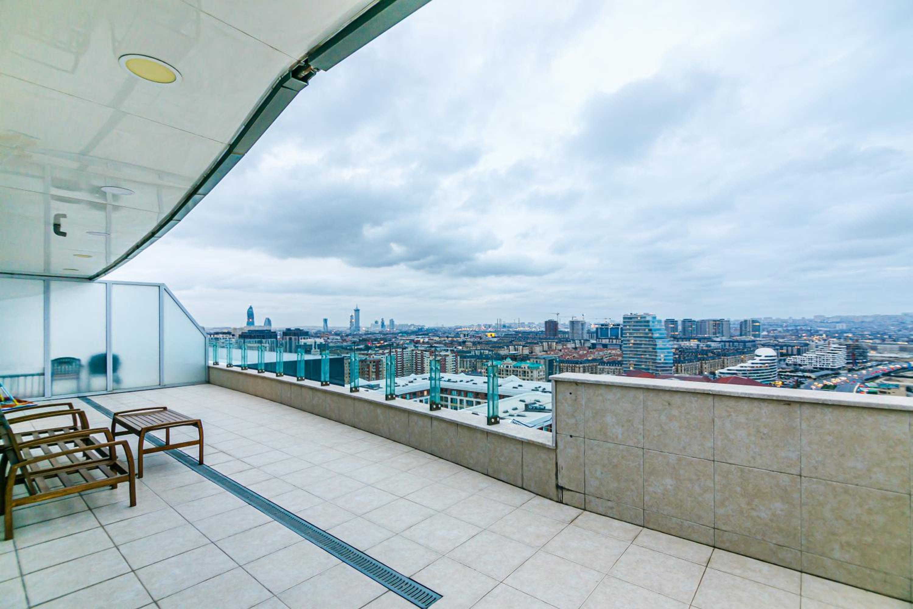 Baku Sky House in Megafun Residance