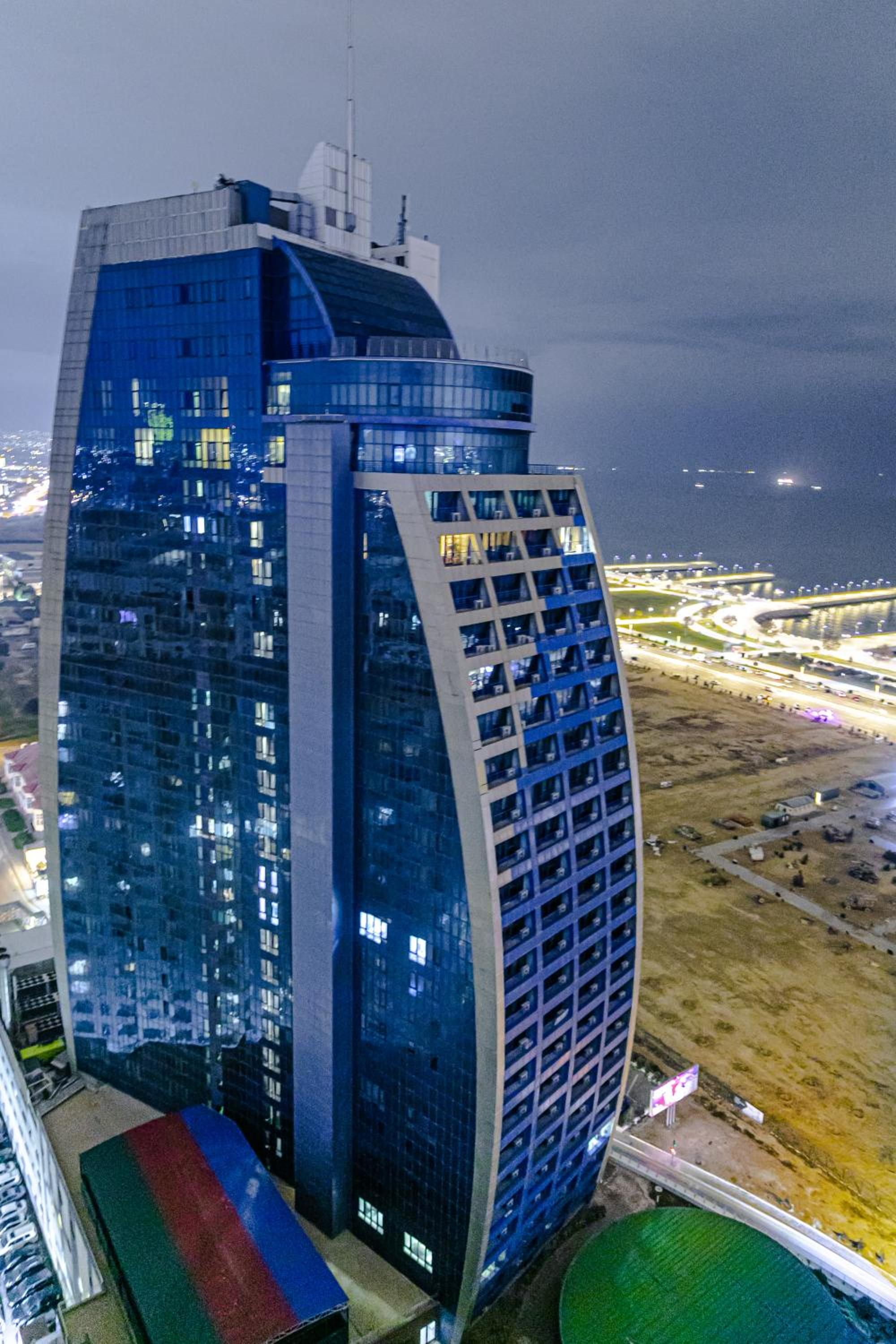 Baku Sky House in Megafun Residance