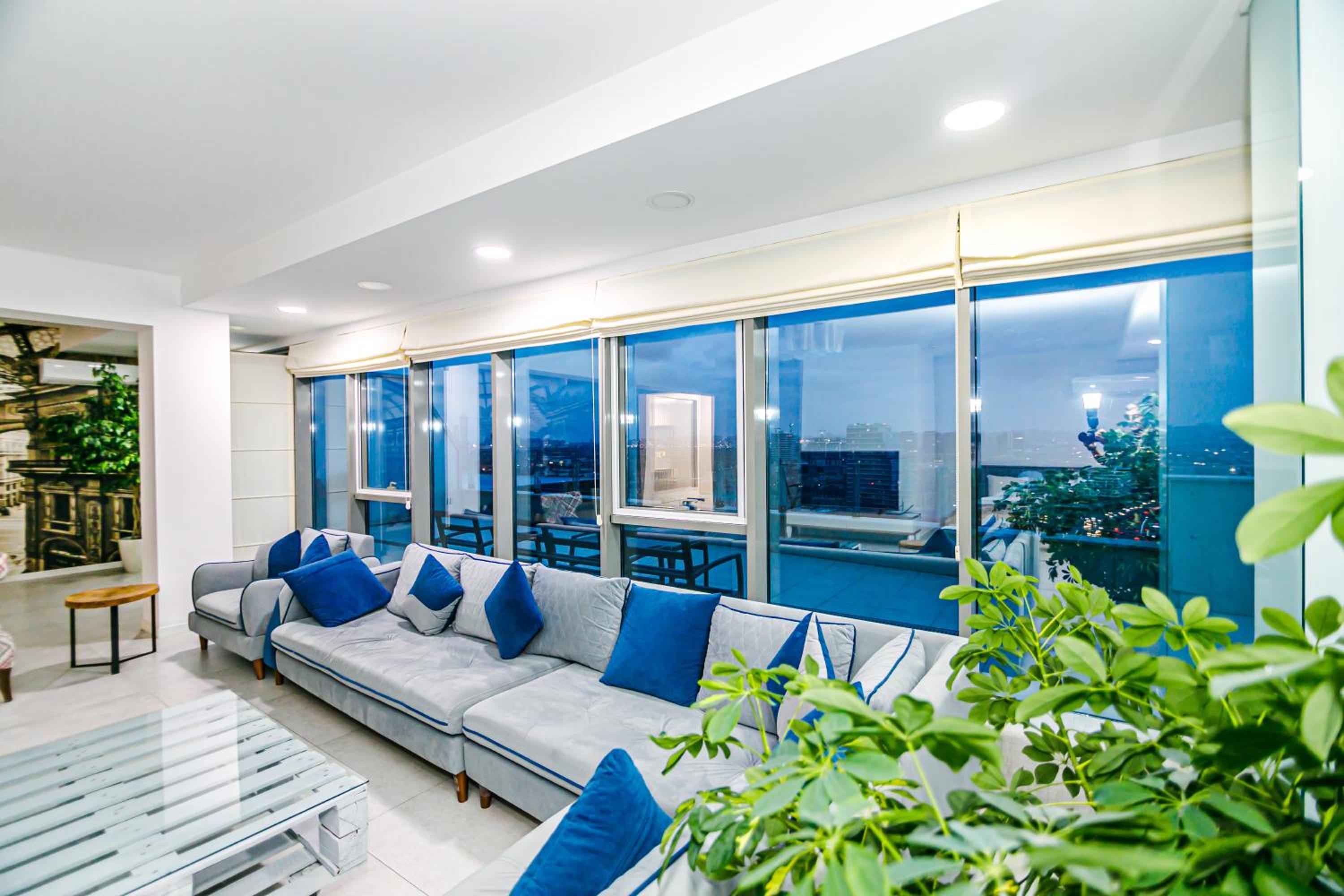 Baku Sky House in Megafun Residance