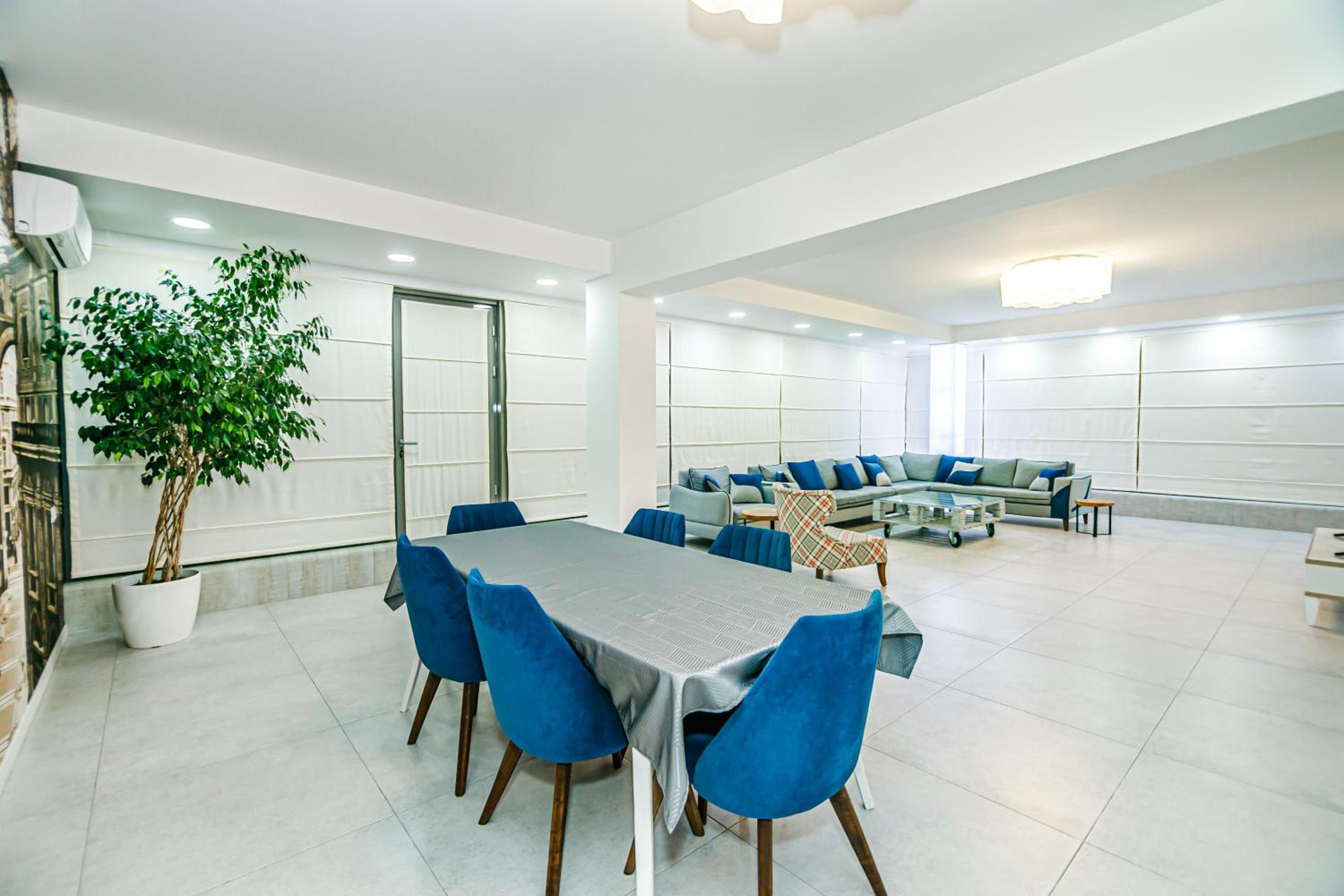 Baku Sky House in Megafun Residance