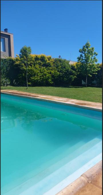 Casa familiar en Barrio Privado Mendoza