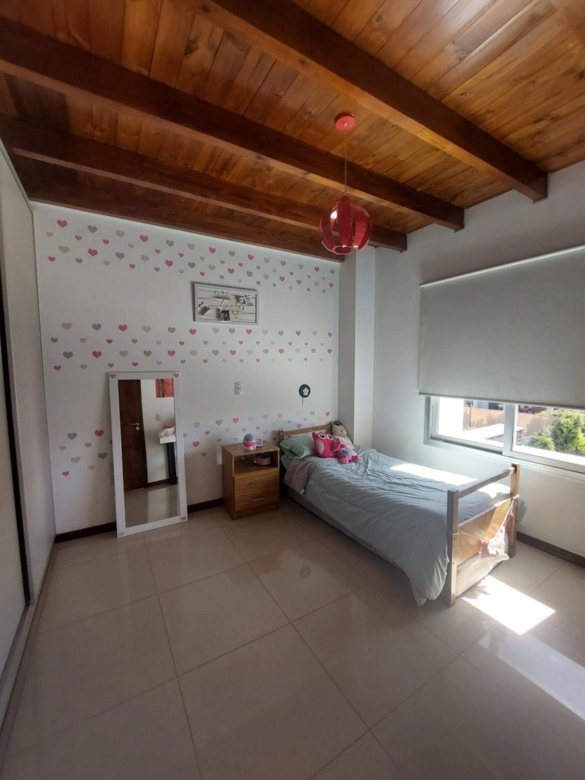 Casa familiar en Barrio Privado Mendoza