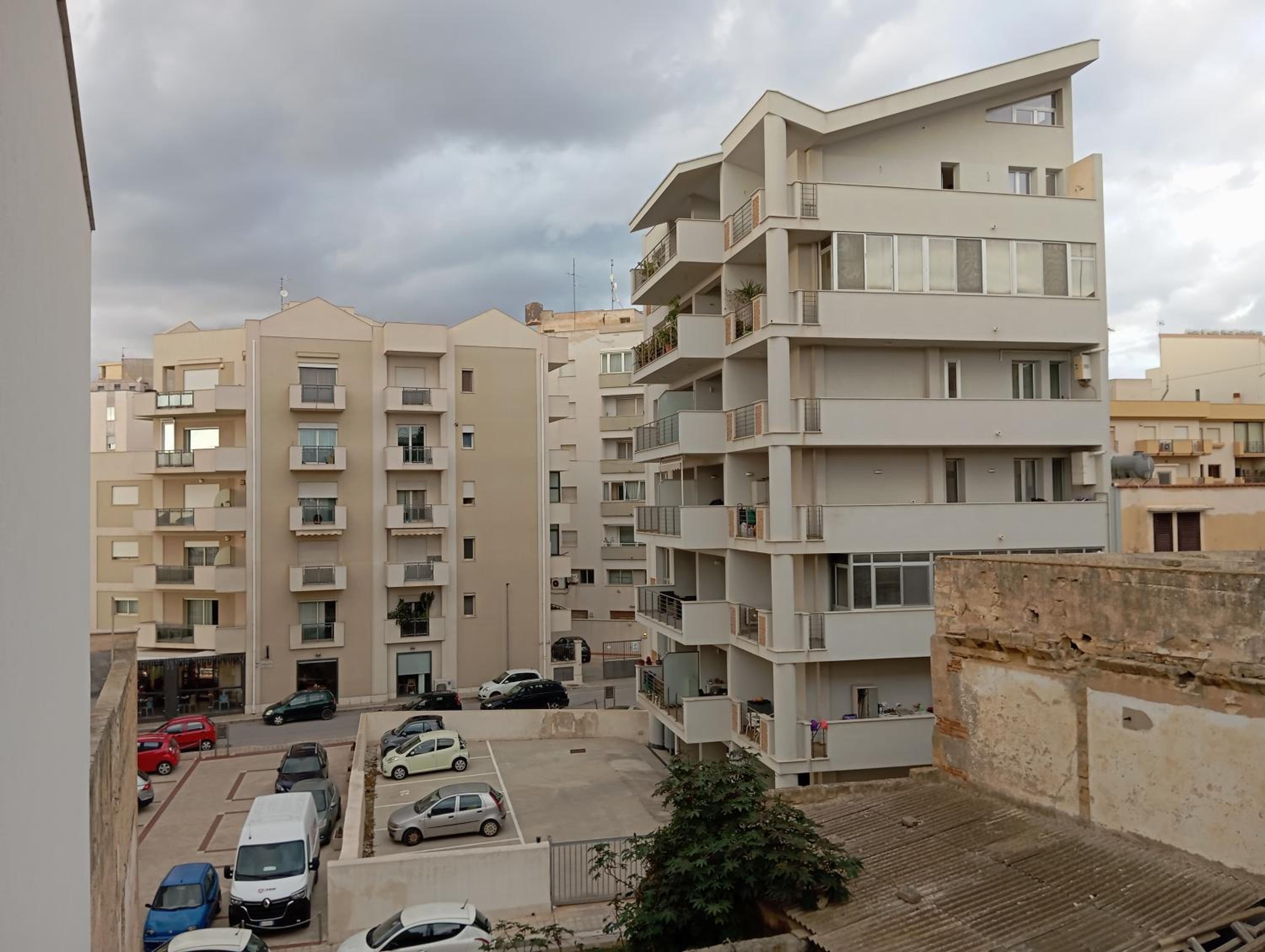 Lebum Apartments & Suites