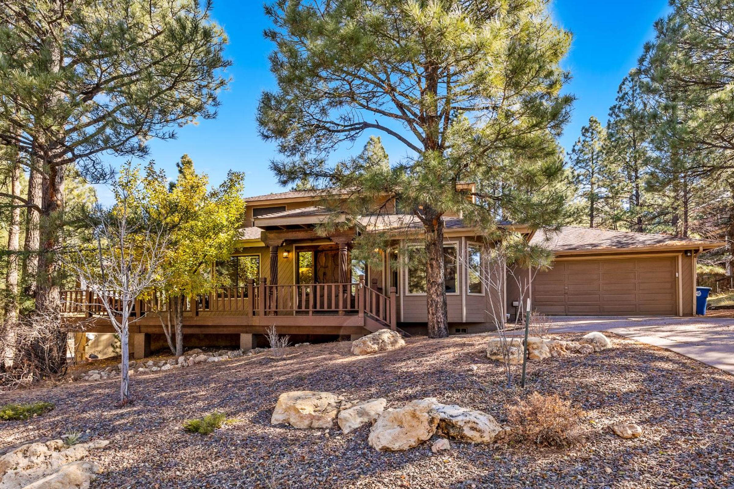 Sensational Burning Tree 4 bed 3 bath Retreat in the Country Club view 3