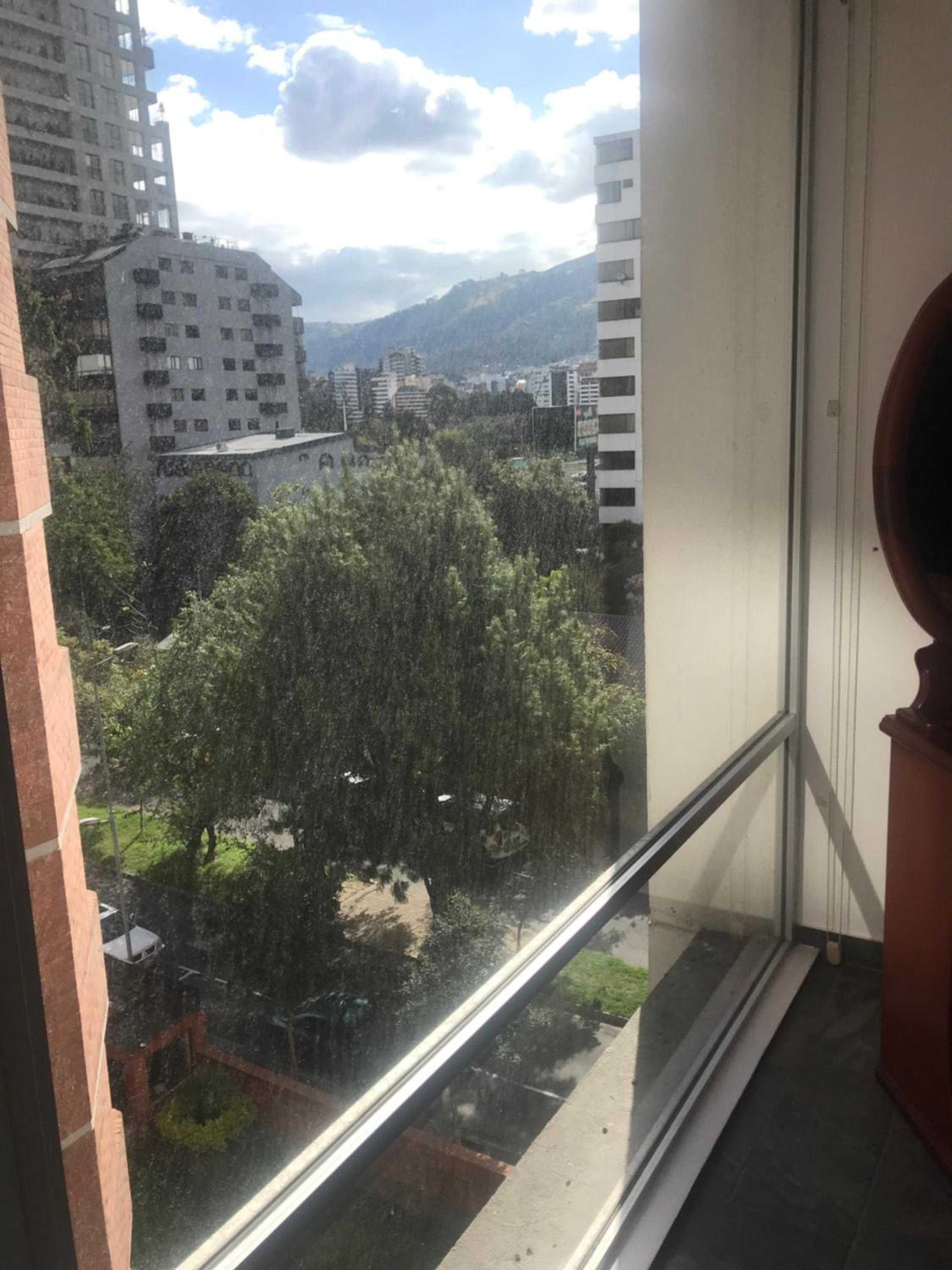 Gran departamento completamente amoblado
