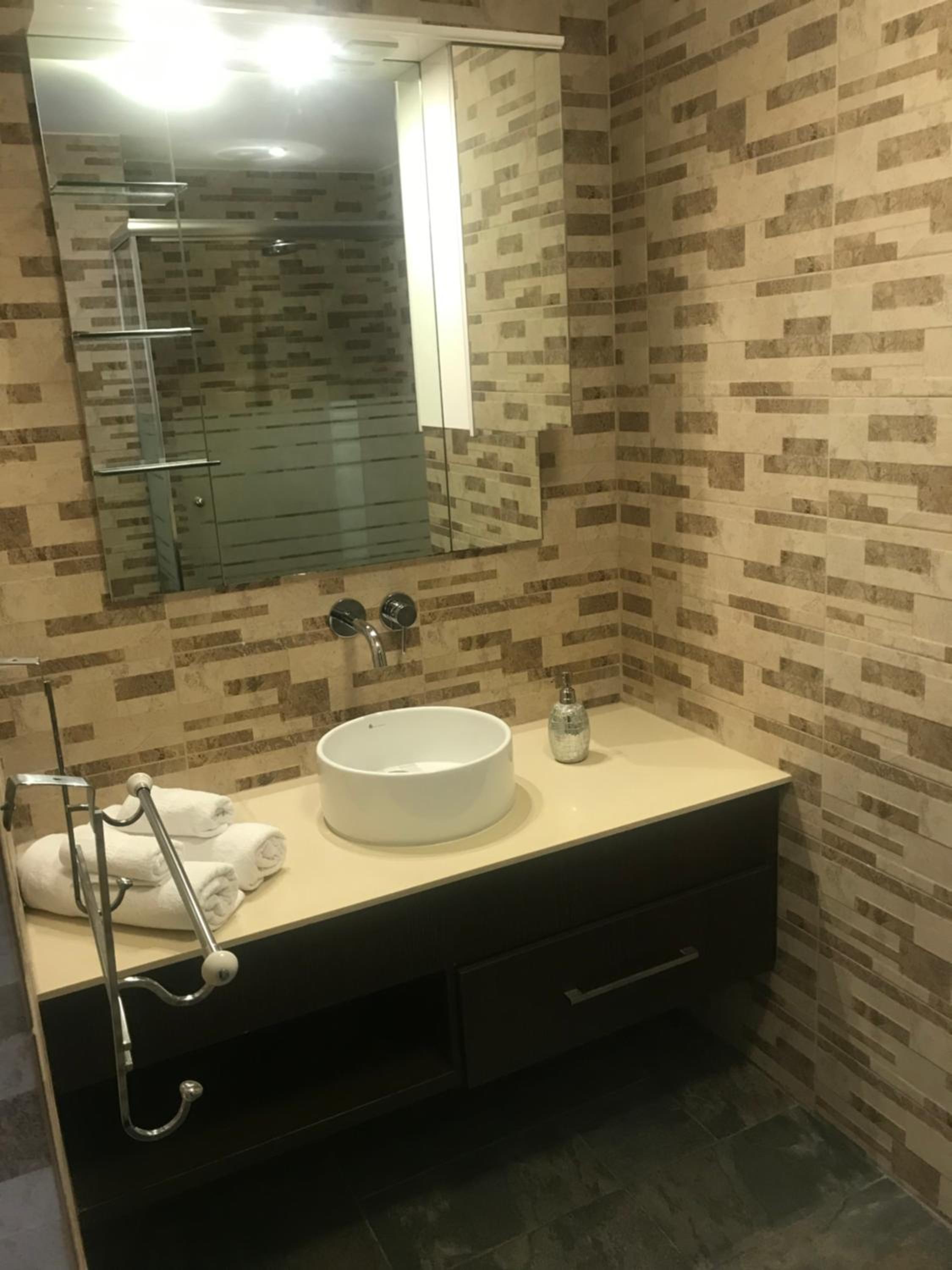Gran departamento completamente amoblado