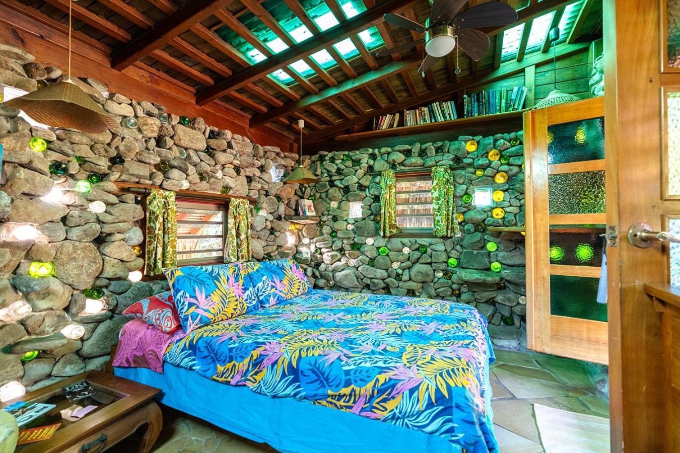 Heimanarii's Lodge - Fare Fetia view 4