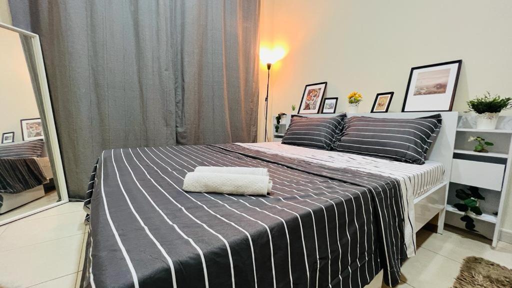 Beautiful Bedroom in Al Barsha Near Mashreq Metro