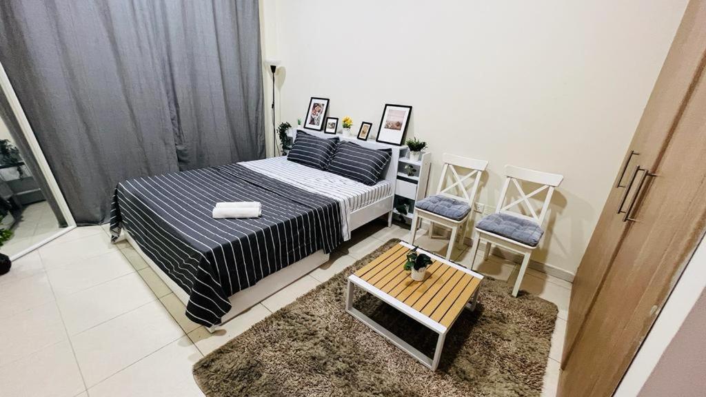 Beautiful Bedroom in Al Barsha Near Mashreq Metro