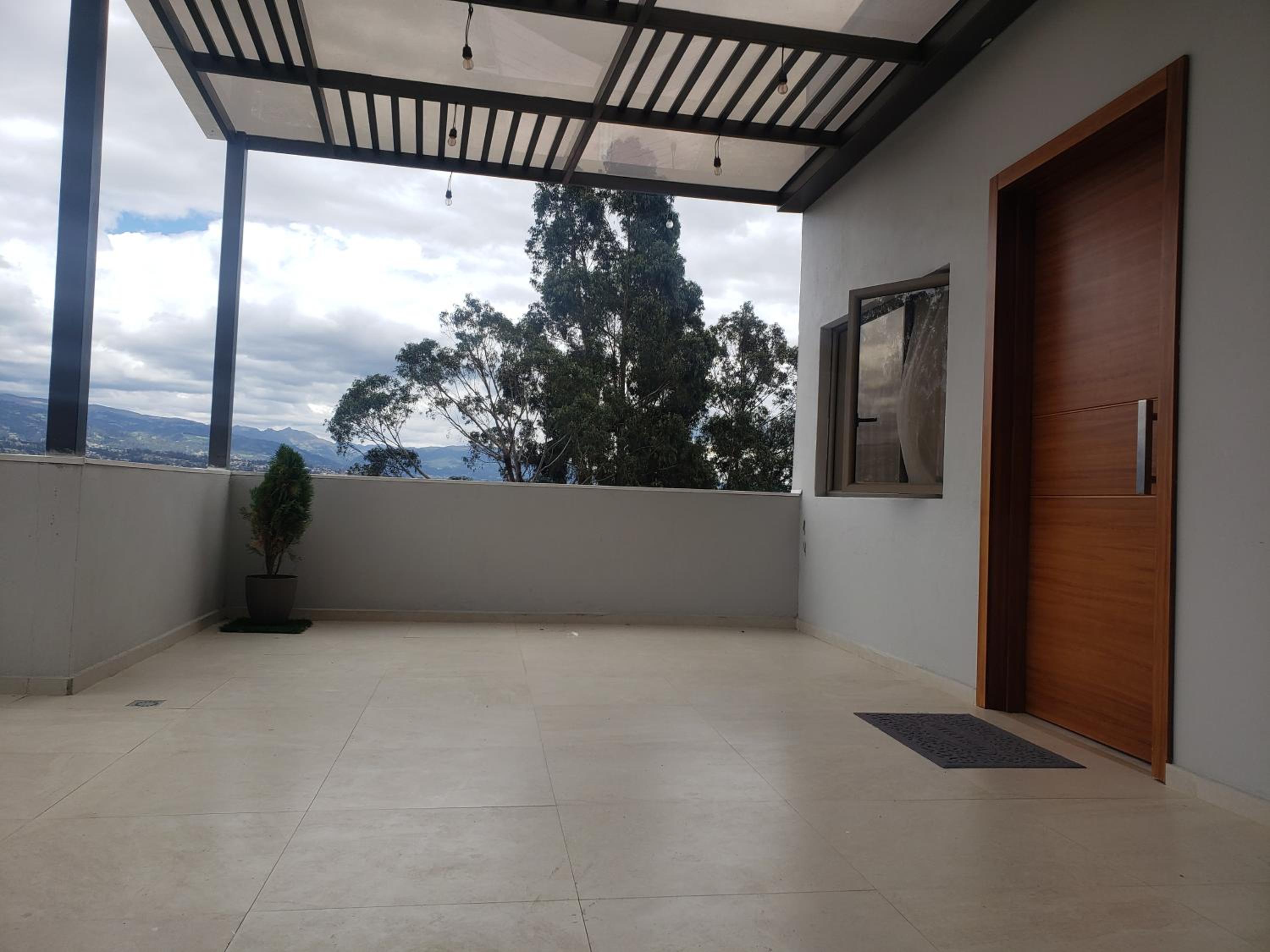 Departamento completo con hermosa vista de la ciudad