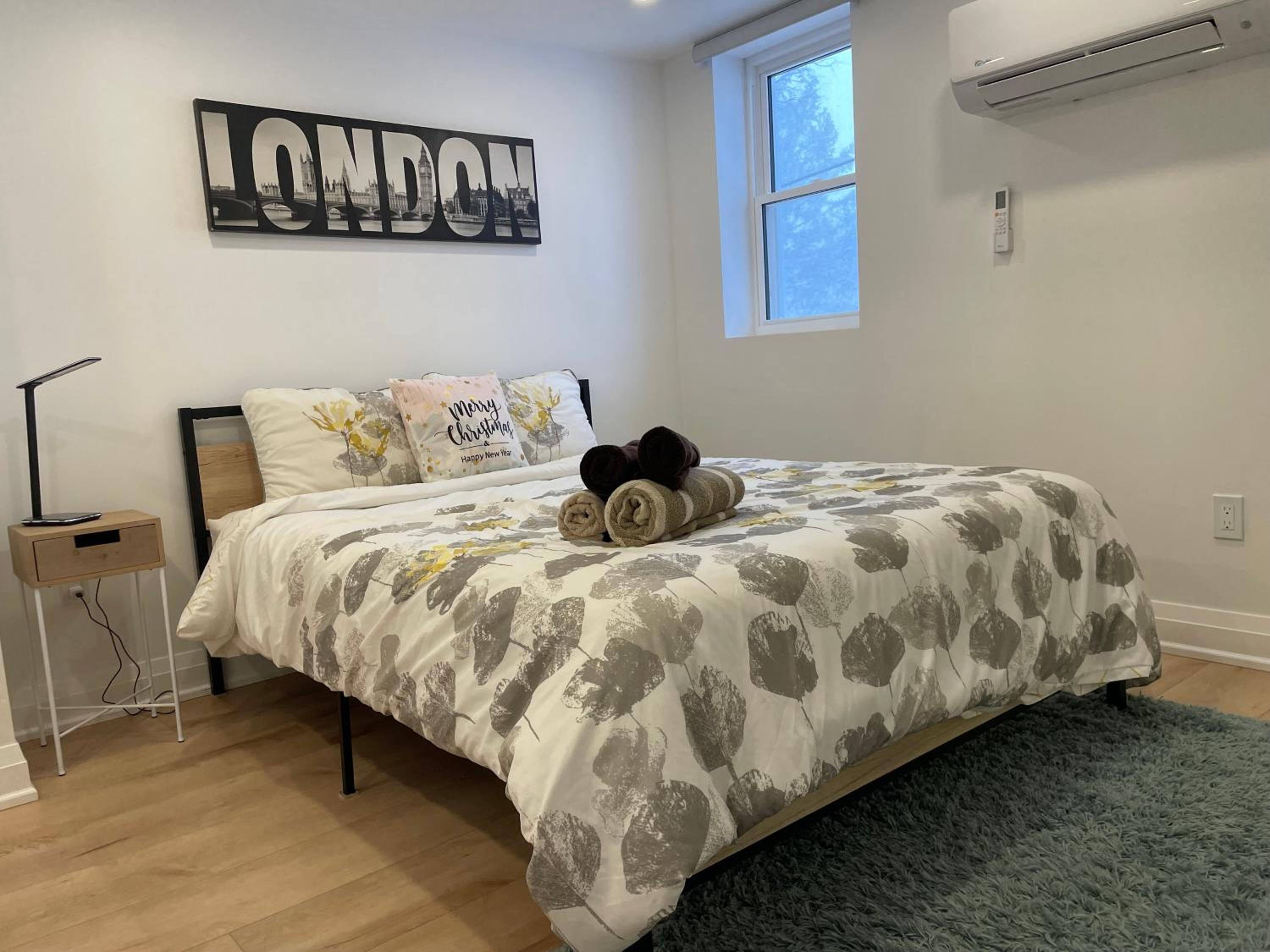 Kitchener Vacations - Cozy Cottage Style House - Property Image 73