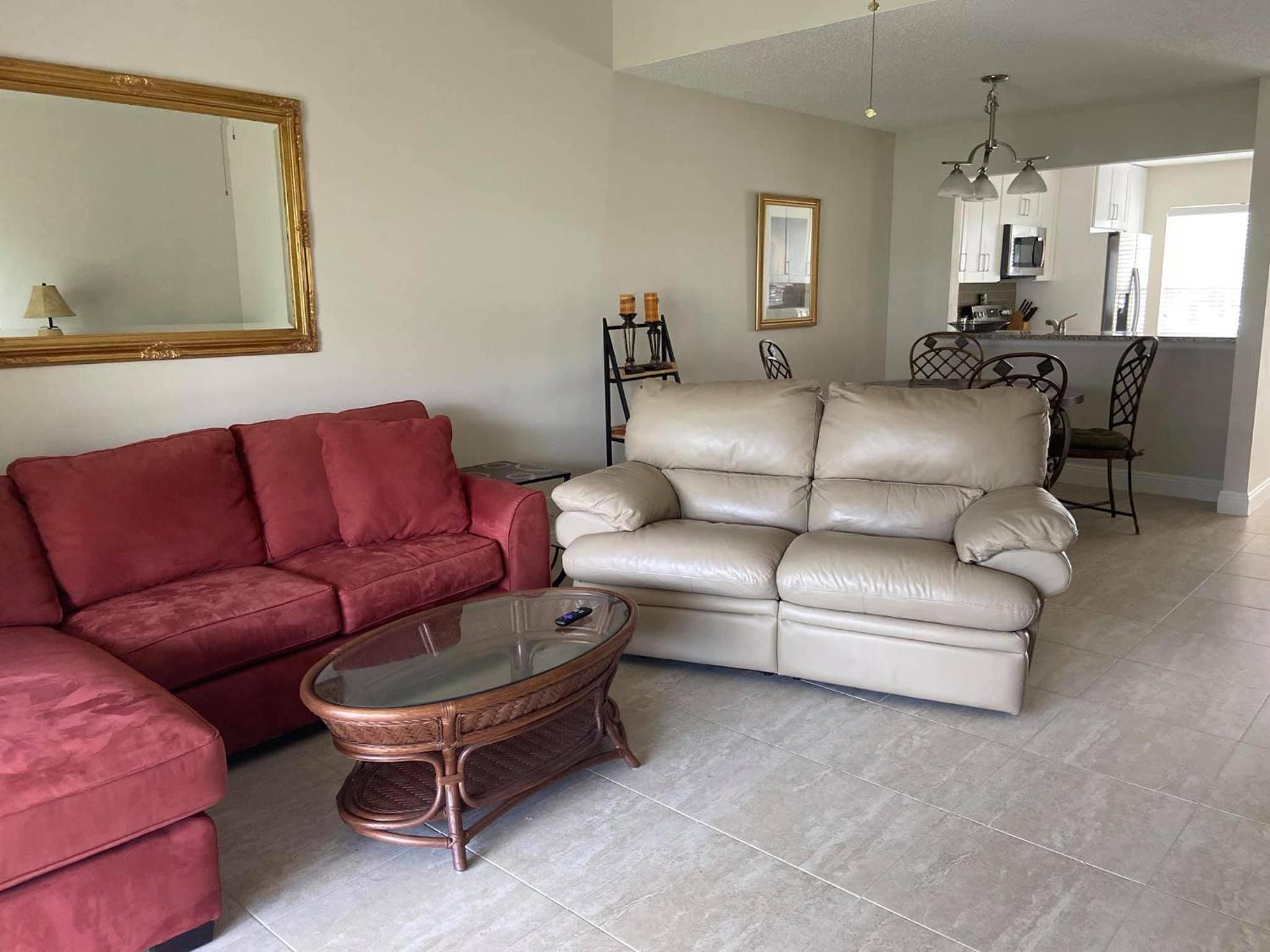 Sun&Fun - Beautiful renovated 2/2 villa in Jupiter view 5
