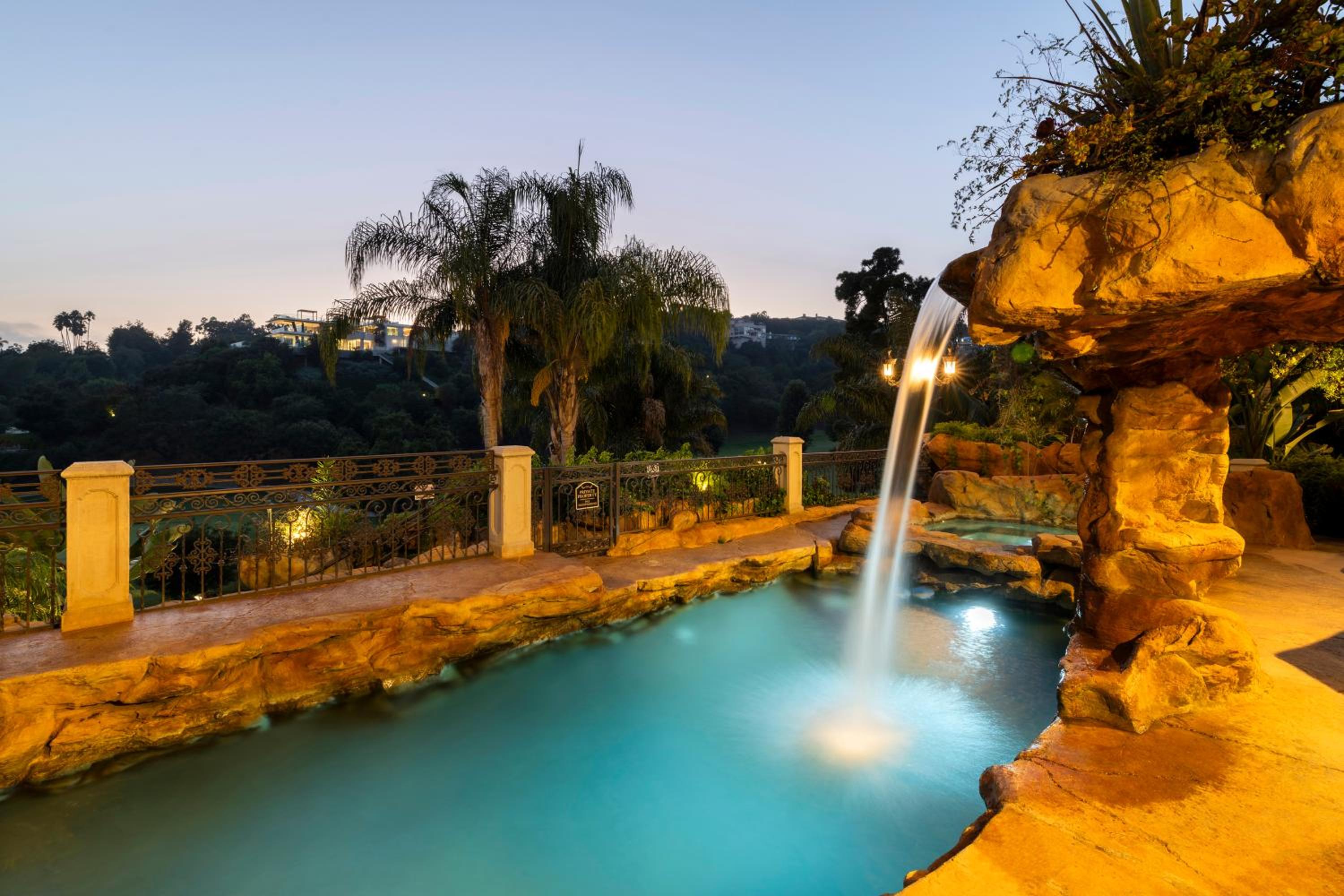 Luxury Bel Air Villa Heated Pool Panoramic Views 6 Bedrooms