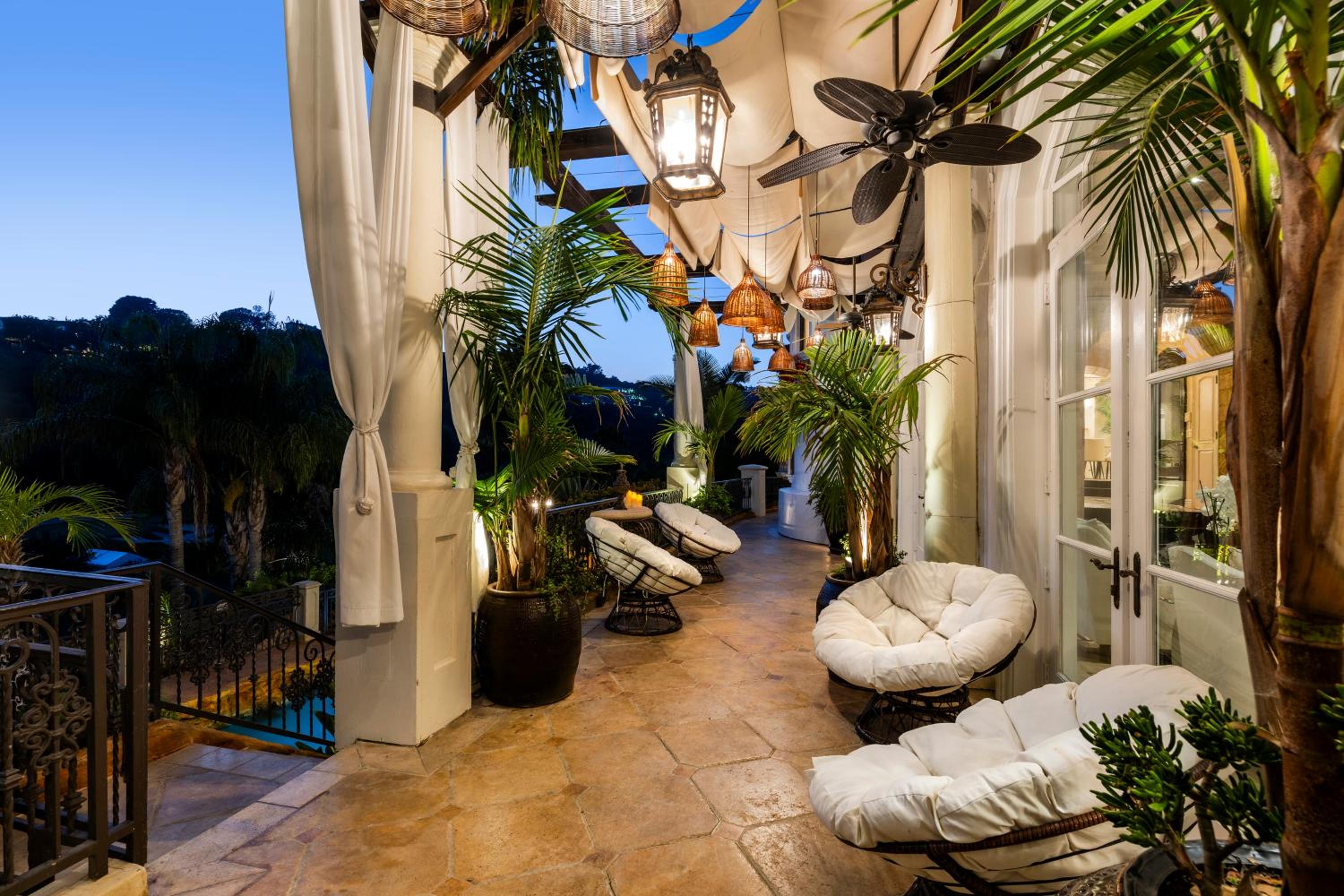 Luxury Bel Air Villa Heated Pool Panoramic Views 6 Bedrooms