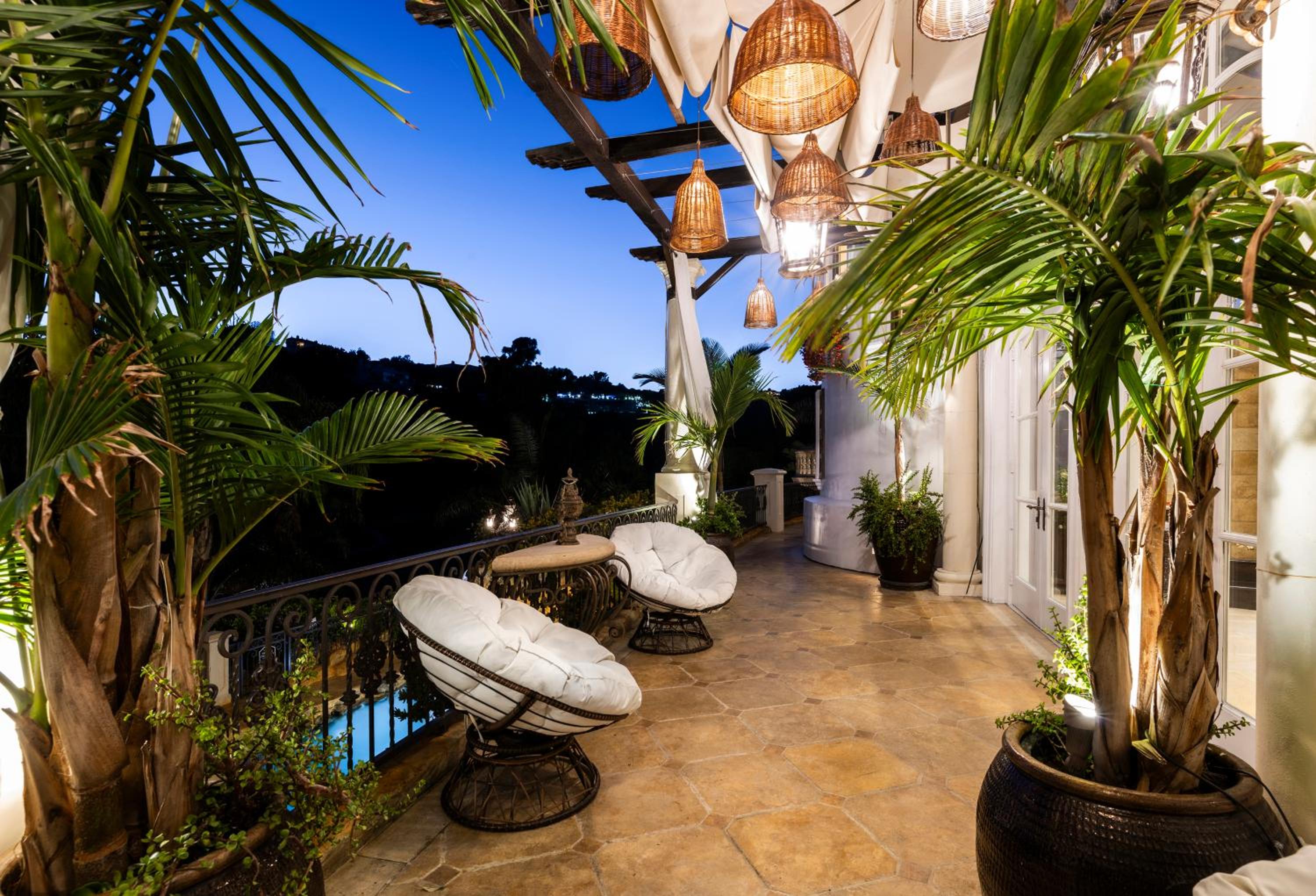 Luxury Bel Air Villa Heated Pool Panoramic Views 6 Bedrooms