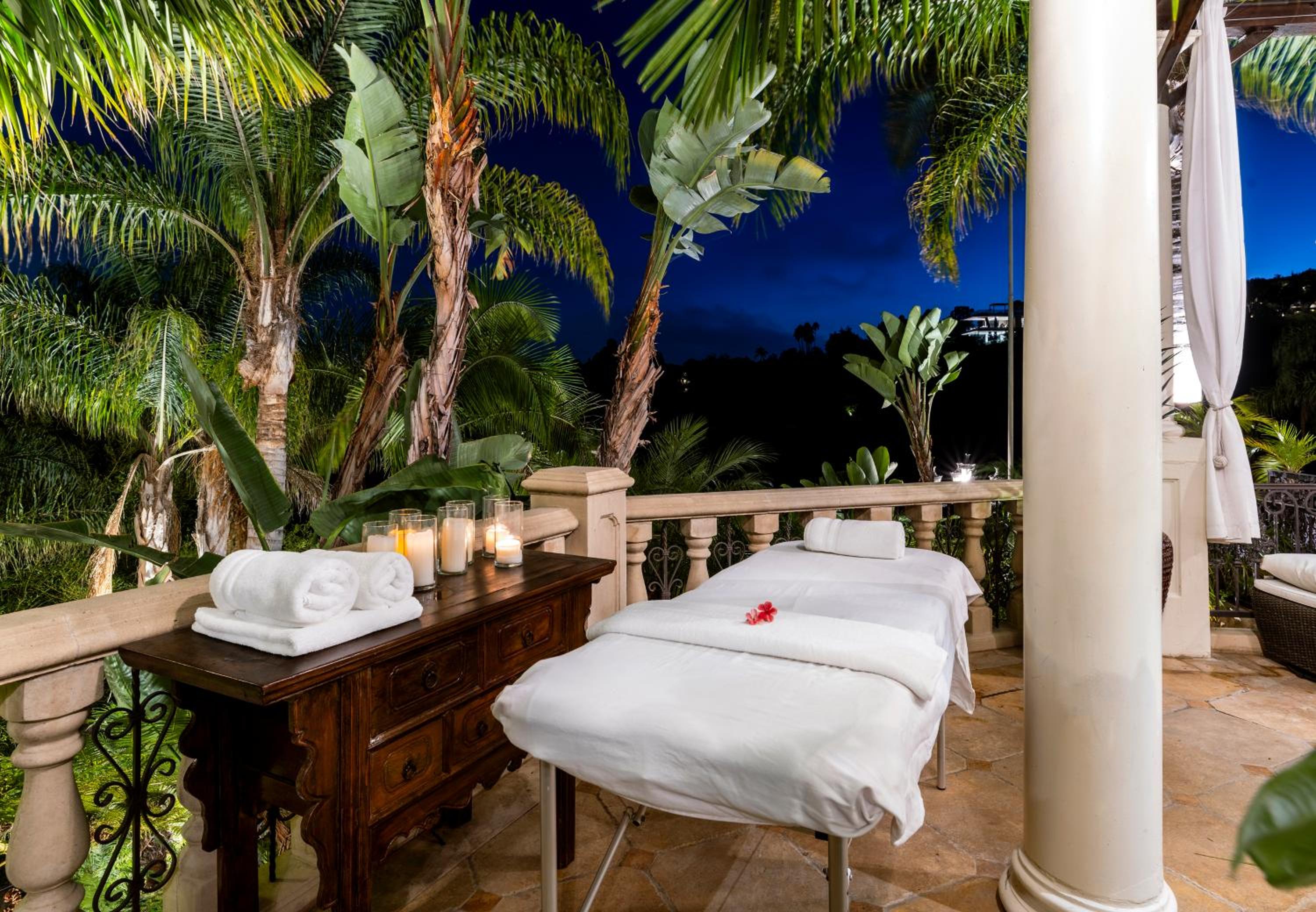 Luxury Bel Air Villa Heated Pool Panoramic Views 6 Bedrooms