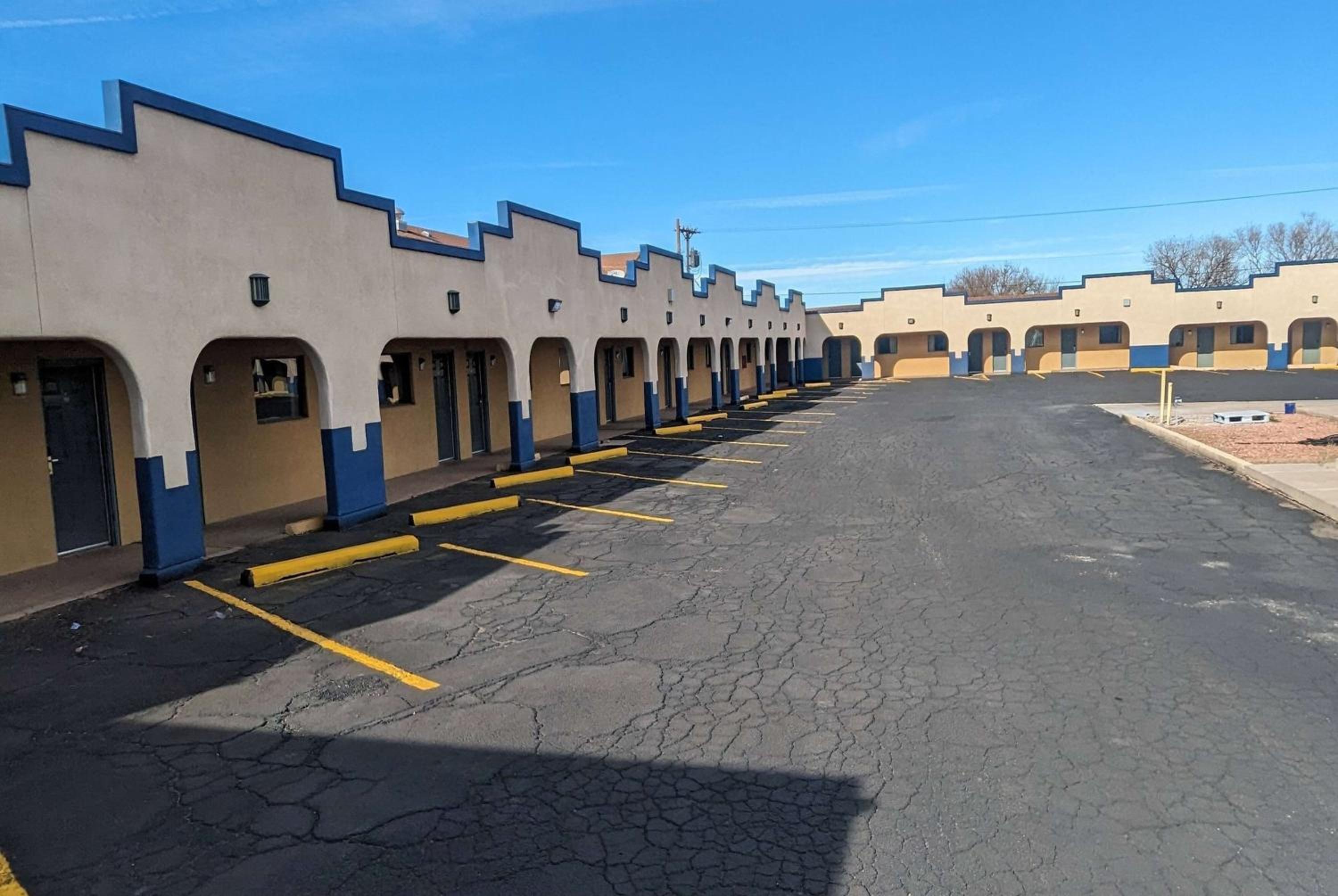 Travelodge by Wyndham Clovis