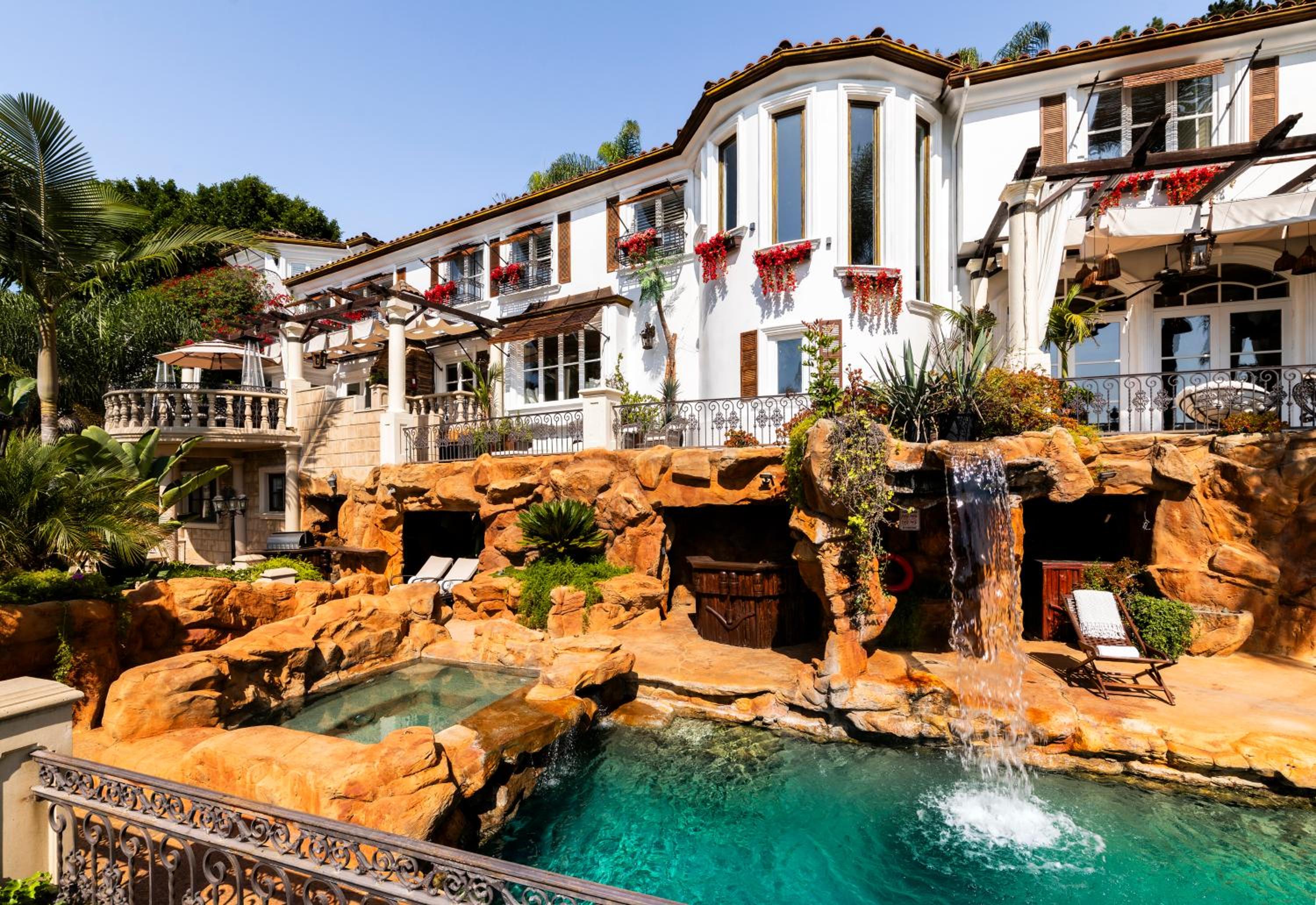 Luxury Bel Air Villa Heated Pool Panoramic Views 6 Bedrooms
