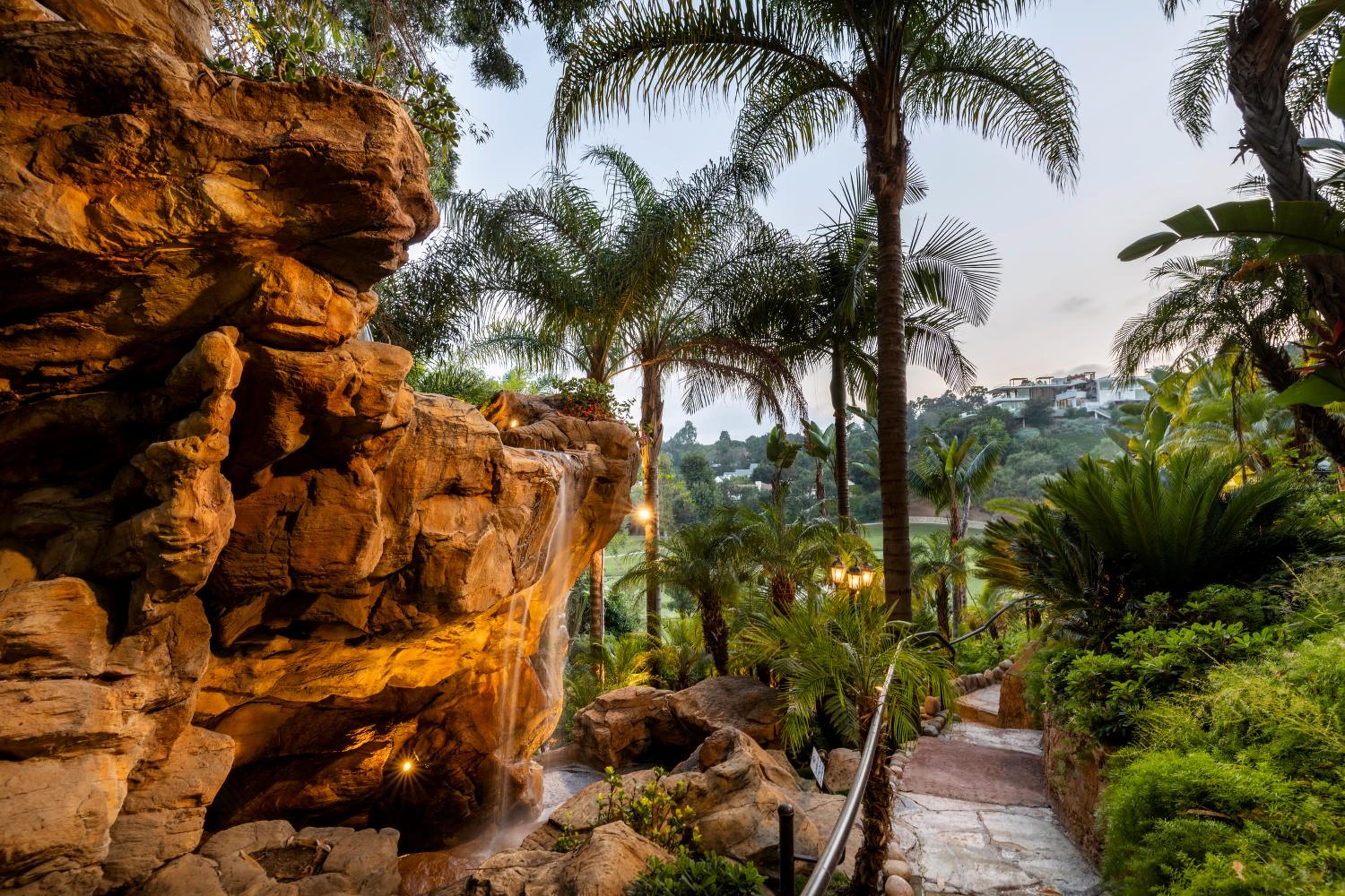 Luxury Bel Air Villa Heated Pool Panoramic Views 6 Bedrooms