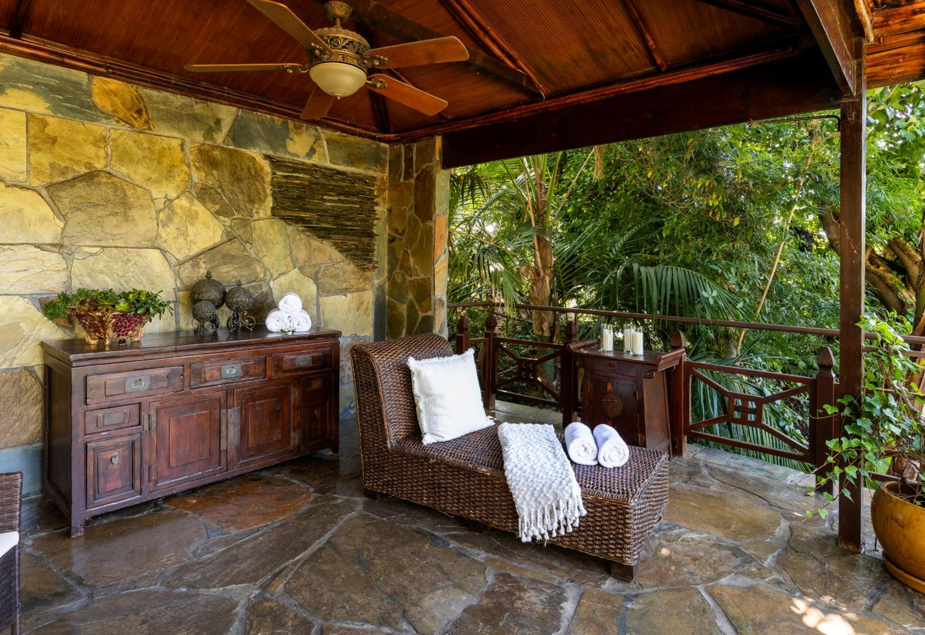 Luxury Bel Air Villa Heated Pool Panoramic Views 6 Bedrooms