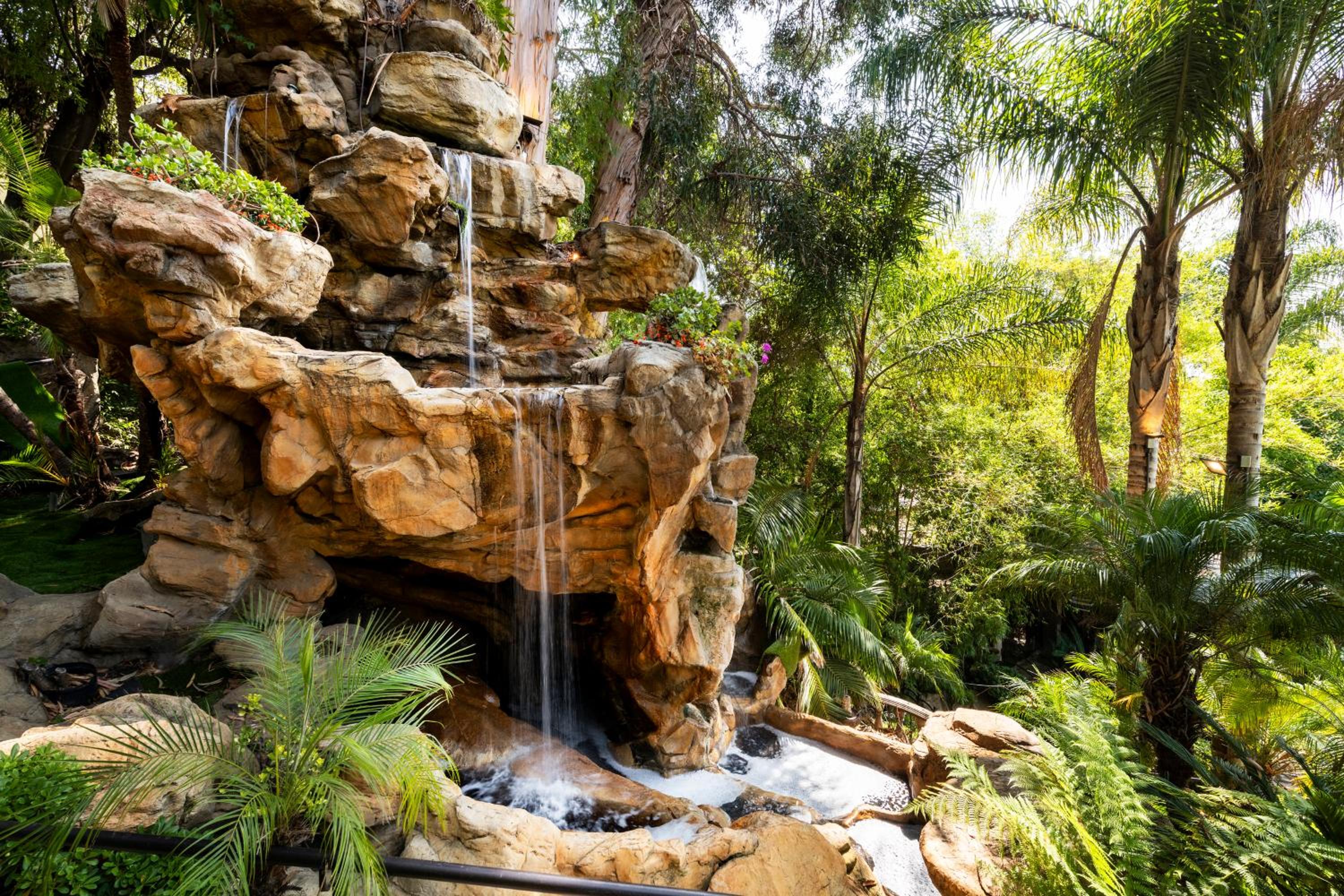 Luxury Bel Air Villa Heated Pool Panoramic Views 6 Bedrooms