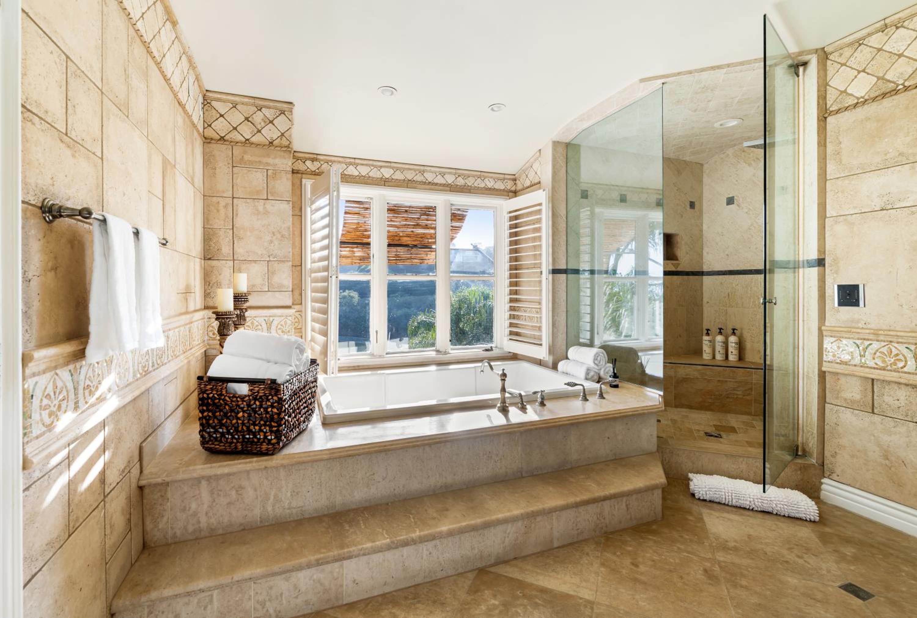 Luxury Bel Air Villa Heated Pool Panoramic Views 6 Bedrooms