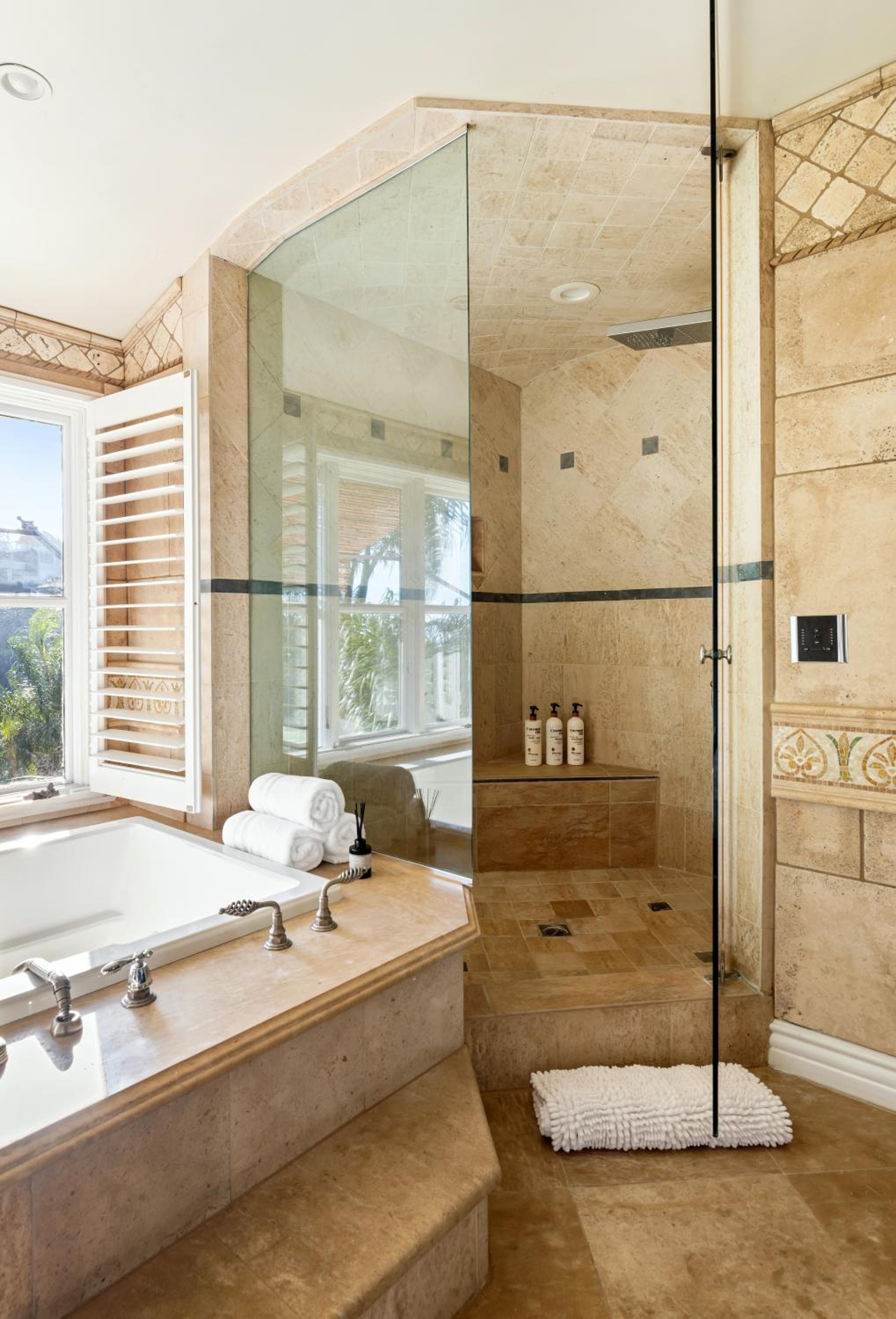 Luxury Bel Air Villa Heated Pool Panoramic Views 6 Bedrooms
