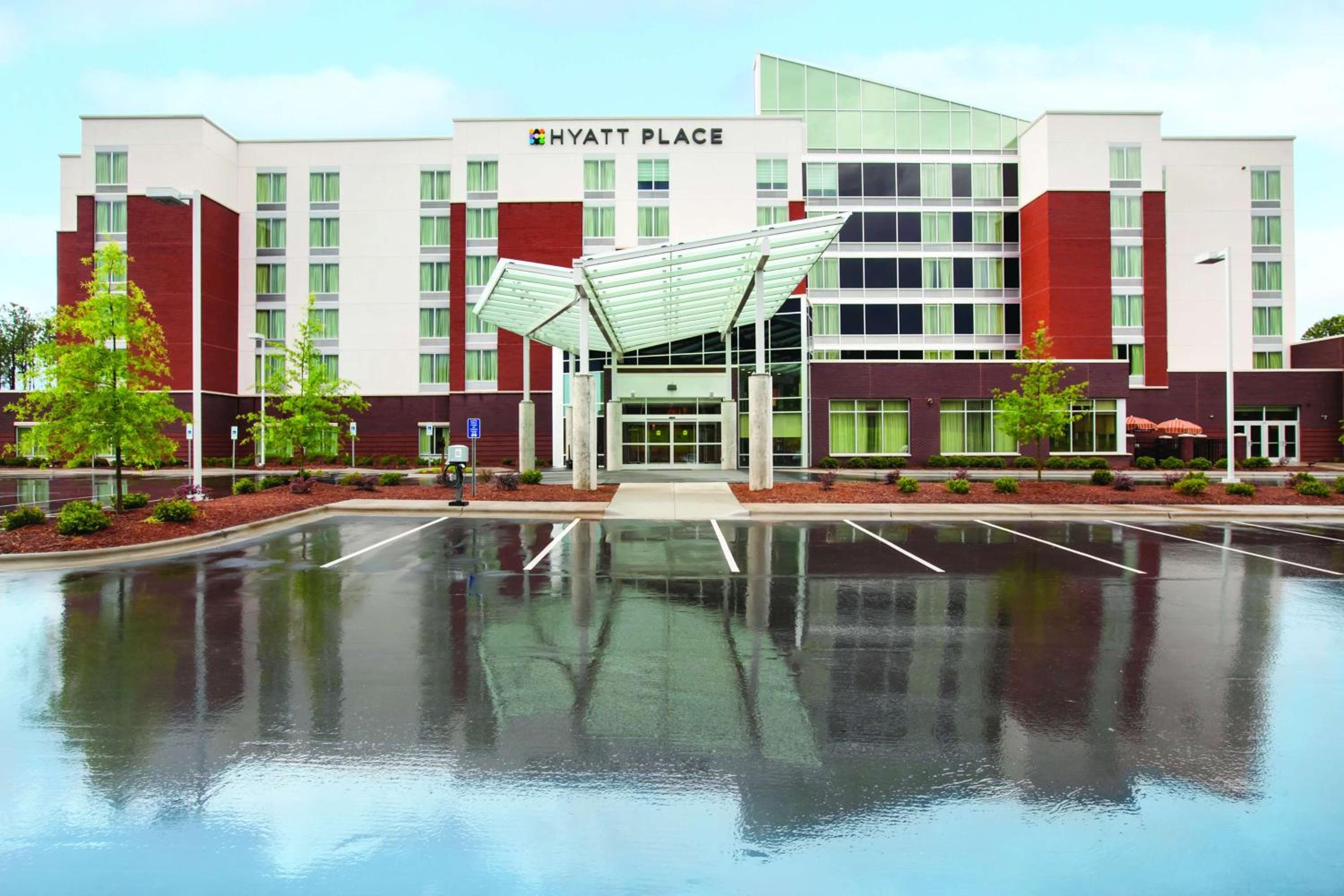 Raleigh Vacations - Hyatt Place Raleigh Cary - Property Image 1
